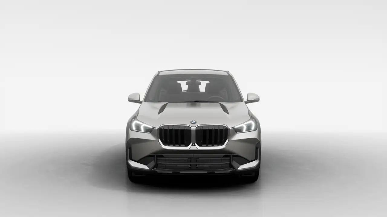 BMW X1 снимка BMW X1
