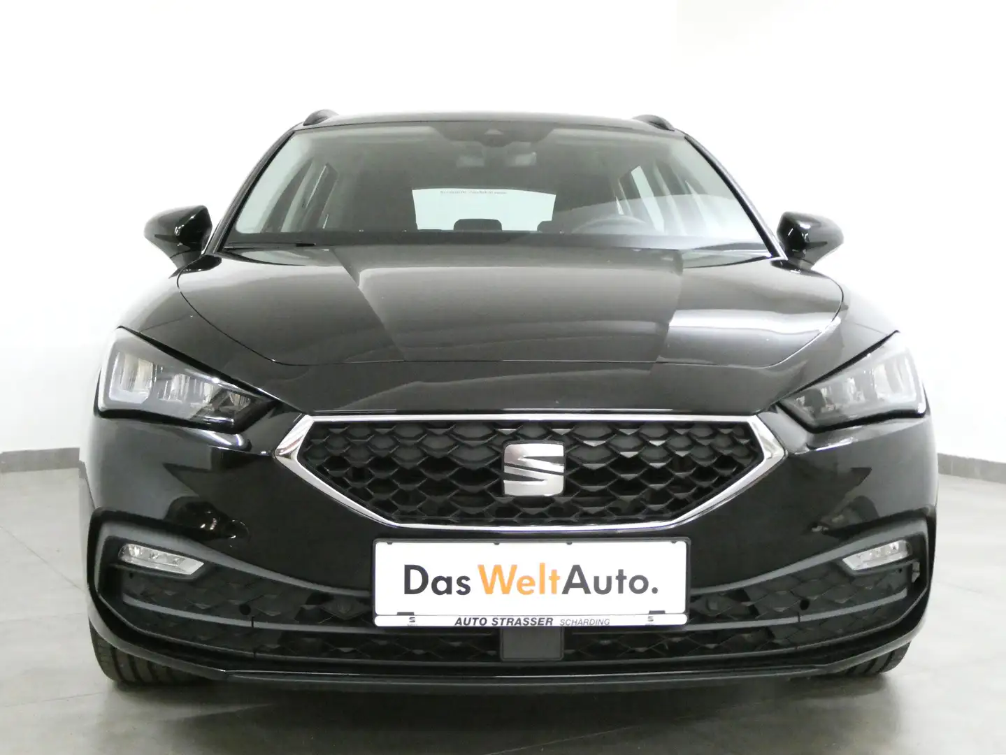 SEAT Leon SP 2,0 TDI Style LED Navi Ahk DAB elektr.H Keyless Schwarz - 2