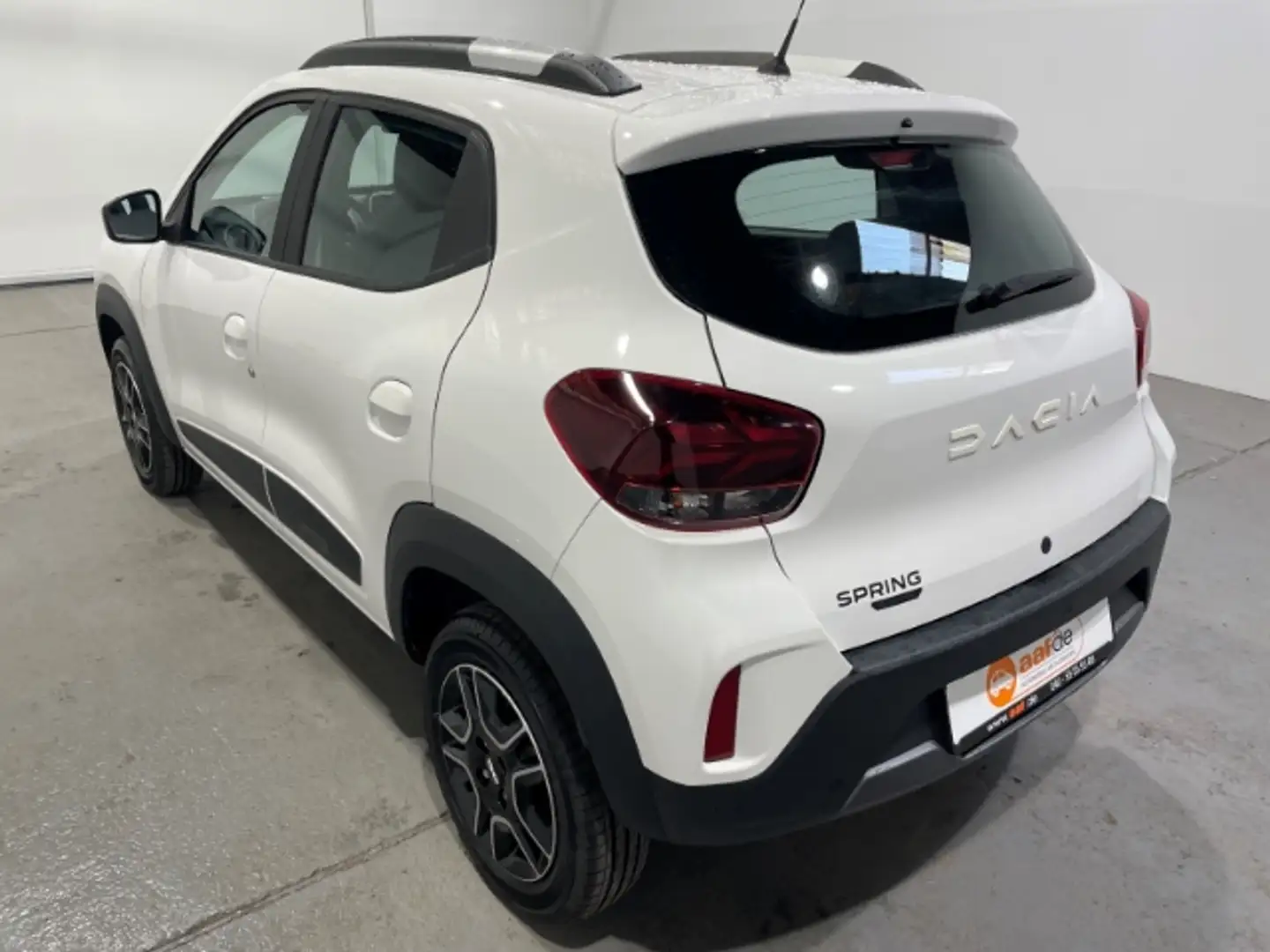Dacia Spring Electric Essential Automatik Navi Klima PDC Weiß - 2