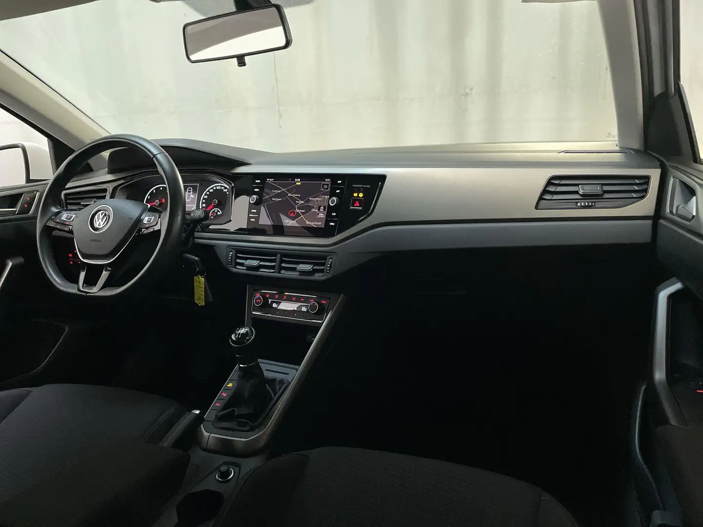 Volkswagen Polo 1.0 TSI Comfortline Business Climate Control Parke Wit - 2