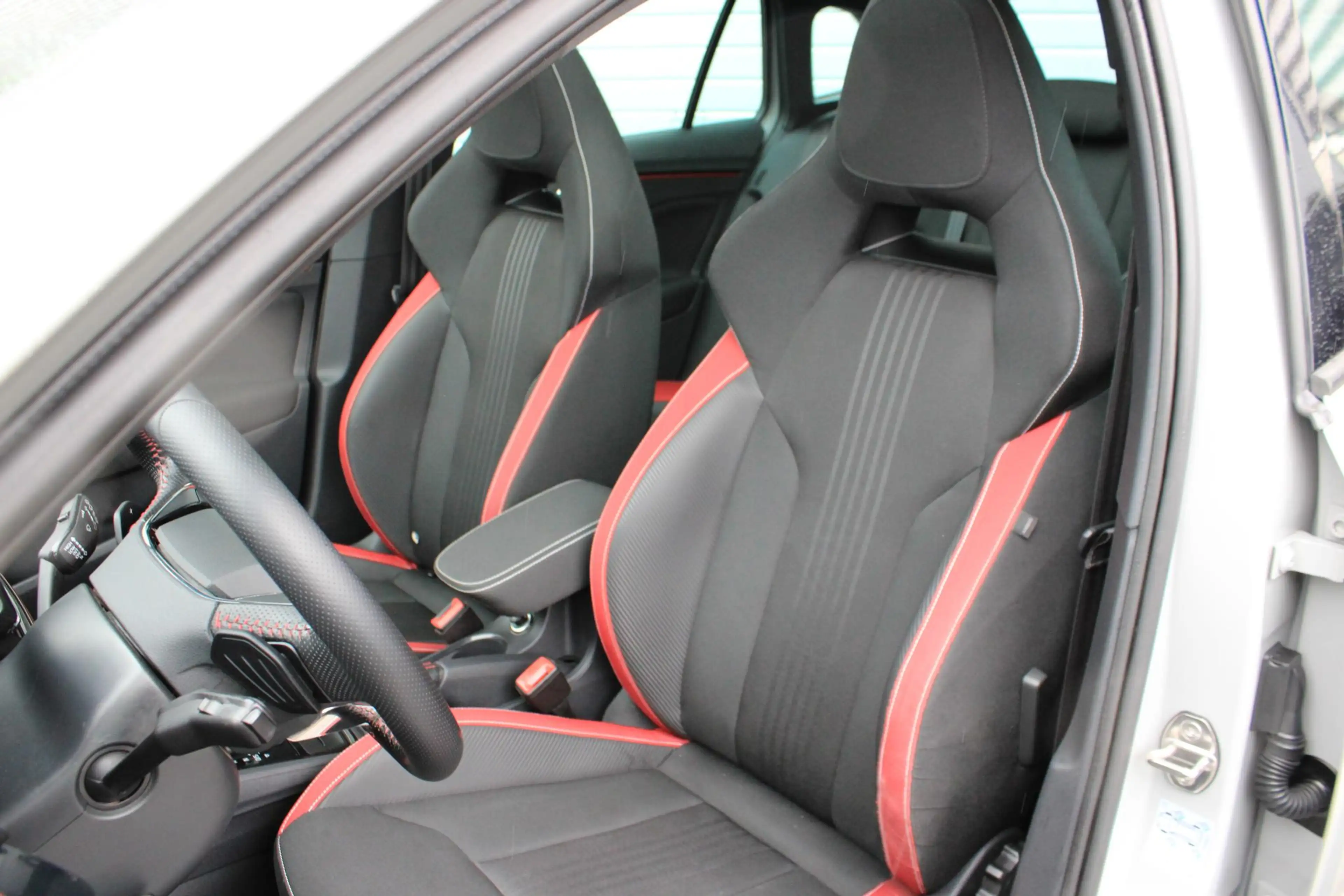 Skoda Scala 1.0 TSI Monte Carlo Pano | LED | Nardo | Virtual | — photo 3