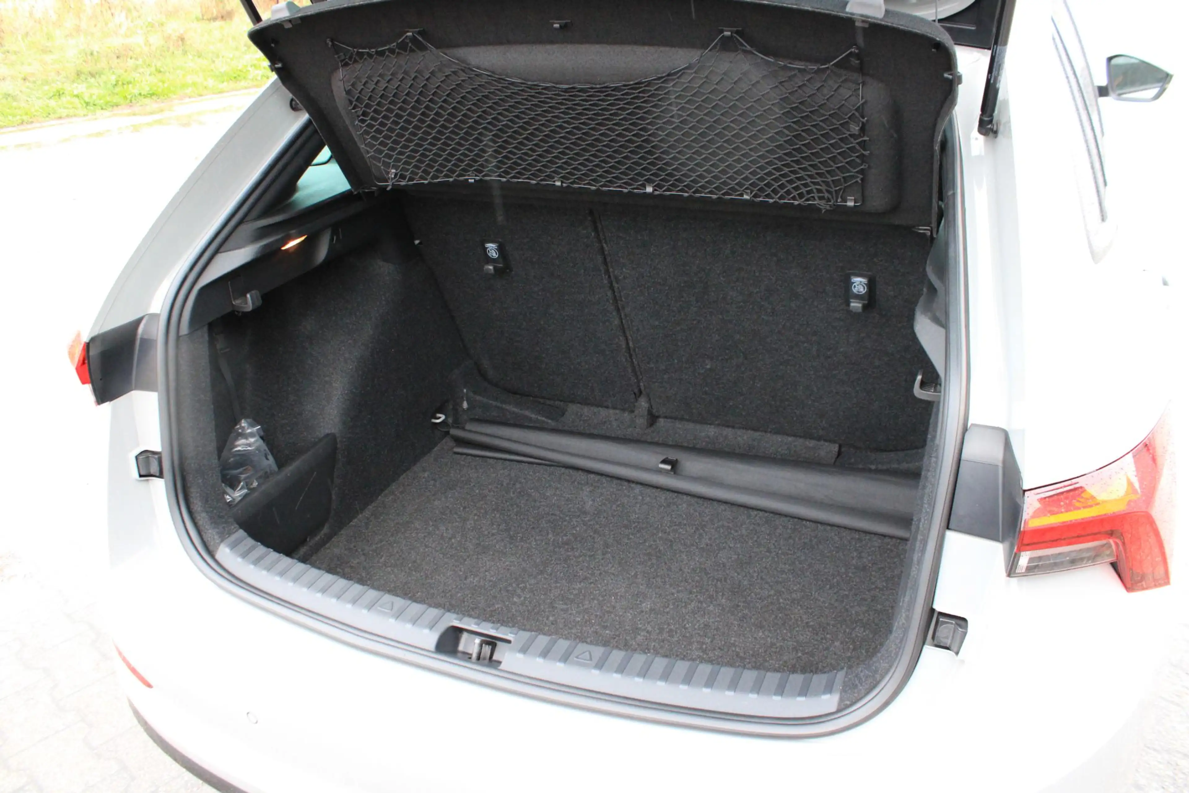 Skoda Scala 1.0 TSI Monte Carlo Pano | LED | Nardo | Virtual | — photo 16