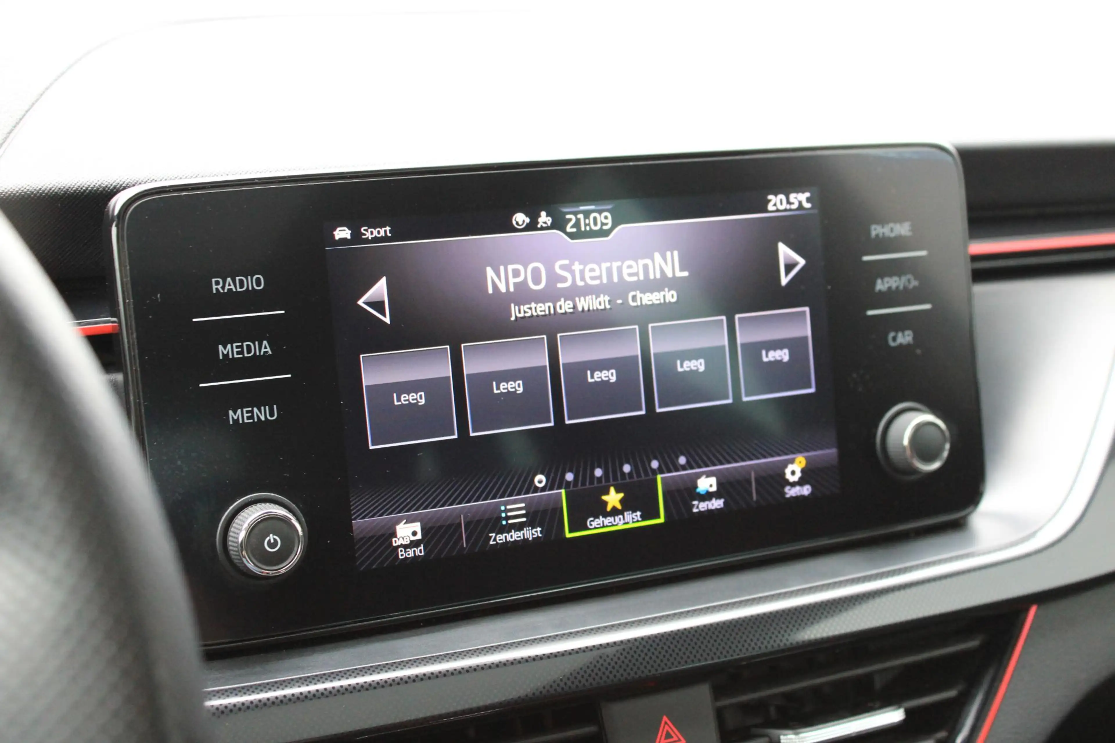 Skoda Scala 1.0 TSI Monte Carlo Pano | LED | Nardo | Virtual | — photo 20