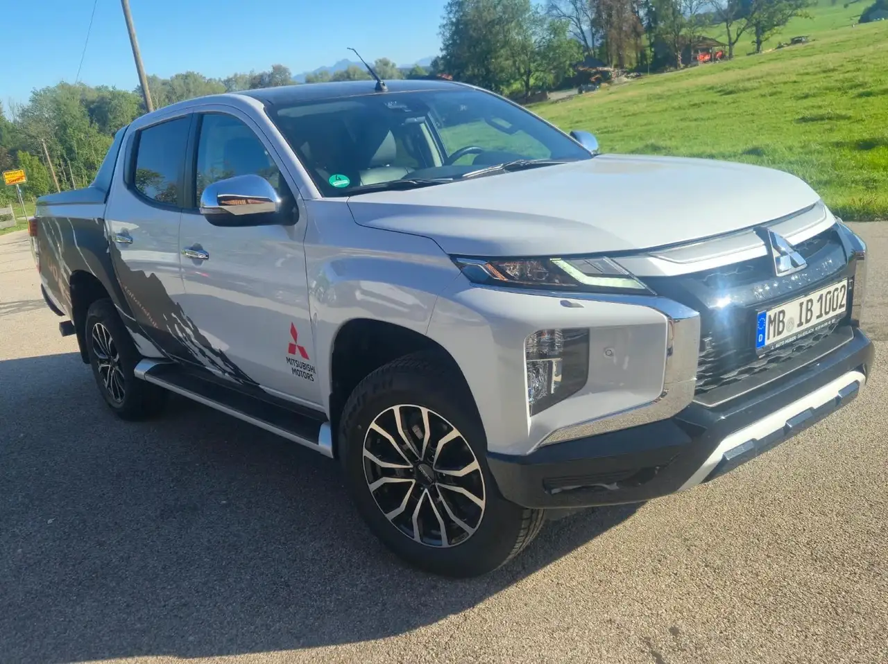 Mitsubishi L200