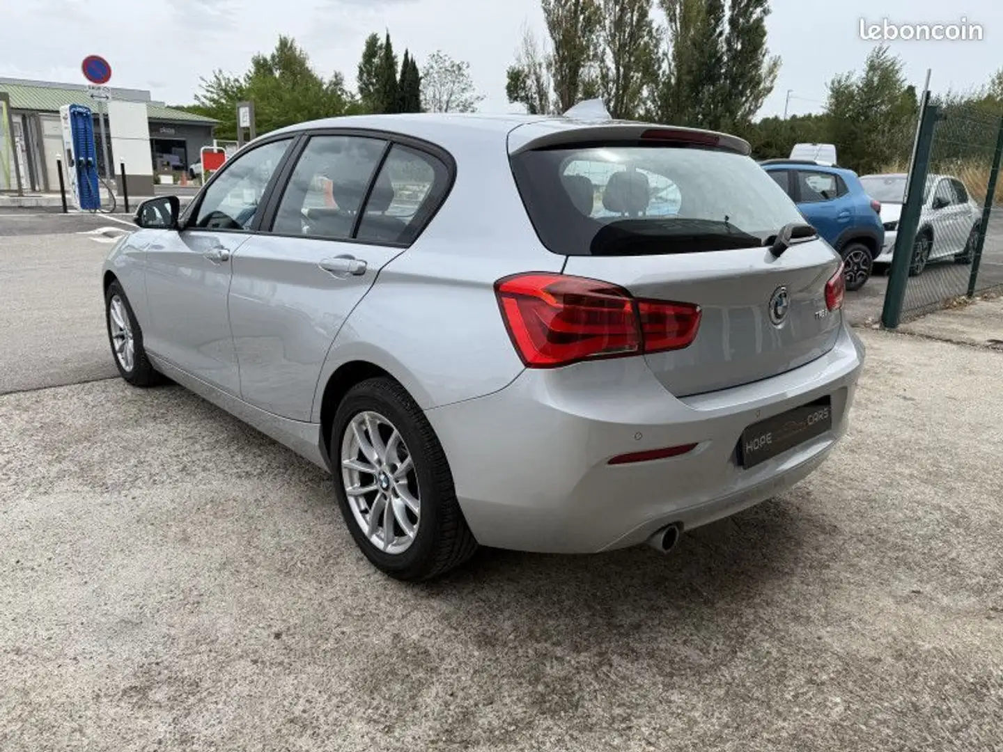 BMW 118 SERIE (F21-F20) 118IA 136CH LOUNGE 5P EURO6D-T Weiß - 2
