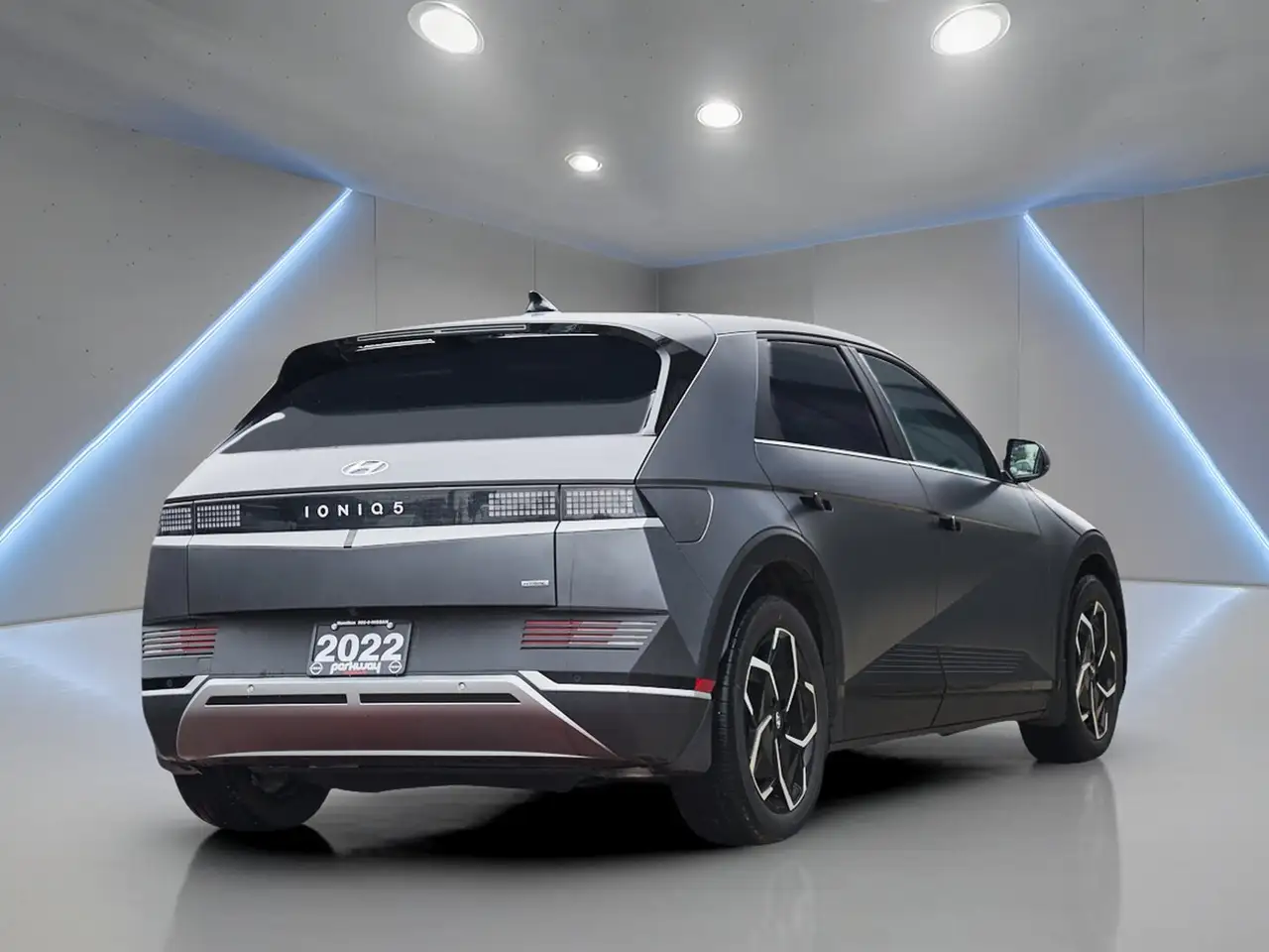 Hyundai IONIQ 5 снимка Hyundai IONIQ 5