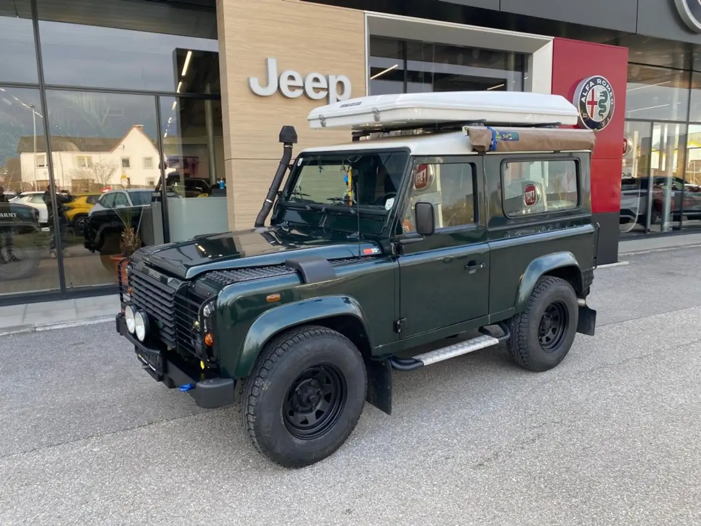 Land Rover Defender 90  TD5 2.5TDI SUV Grün - 1
