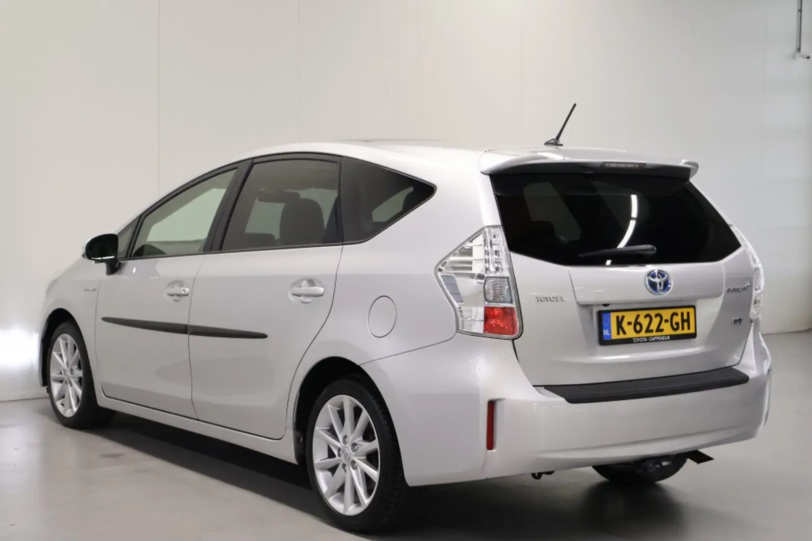 Toyota Prius+ Prius Wagon 1.8 Aspiration 96g Stříbrná - 2