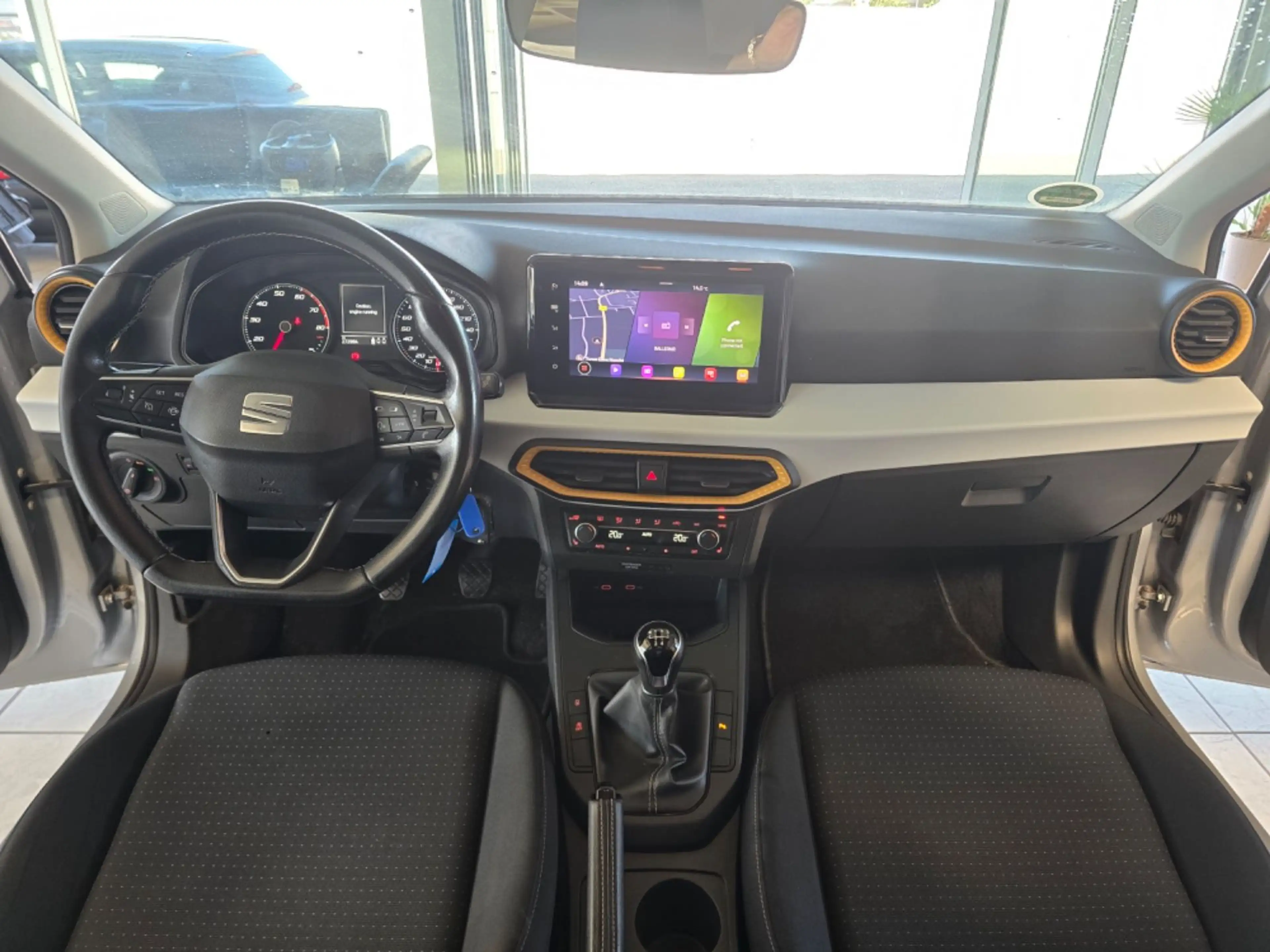 SEAT Ibiza Style 1.0 TSI ALU SHZ NAVI RFK PDC TEMPO — photo 13