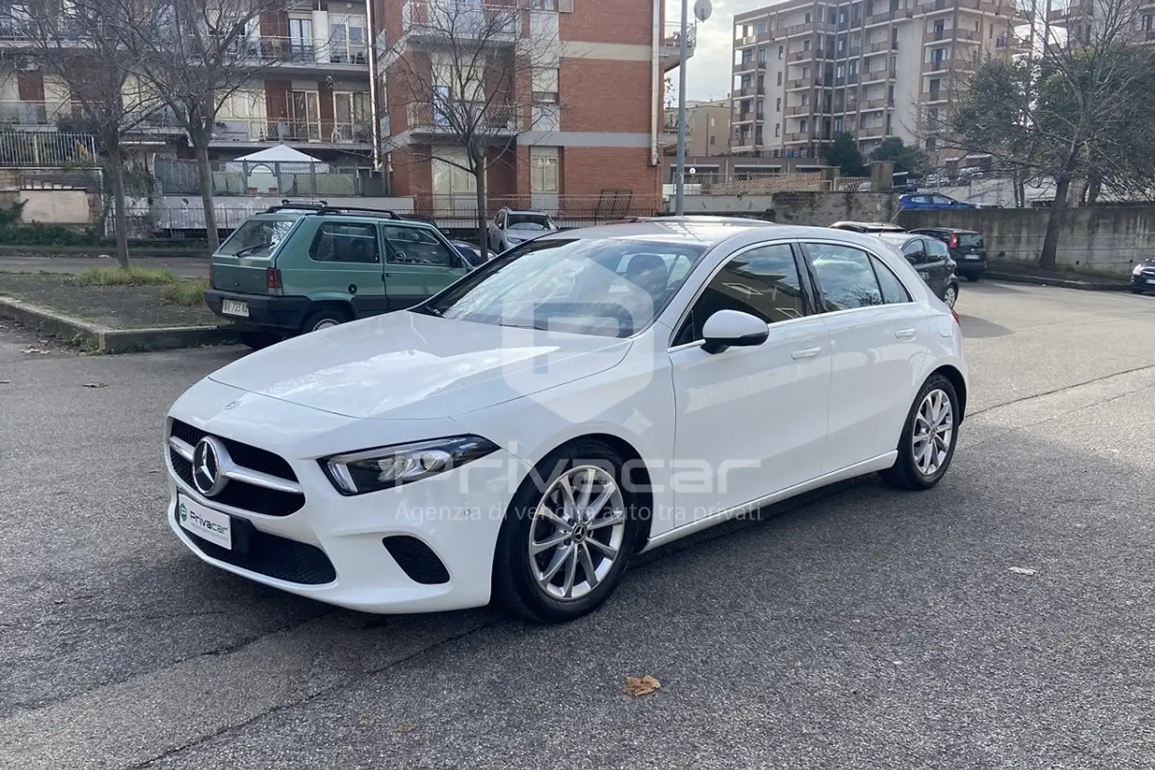 Mercedes-Benz A 200 A 200 d Automatic Executive Weiß - 1