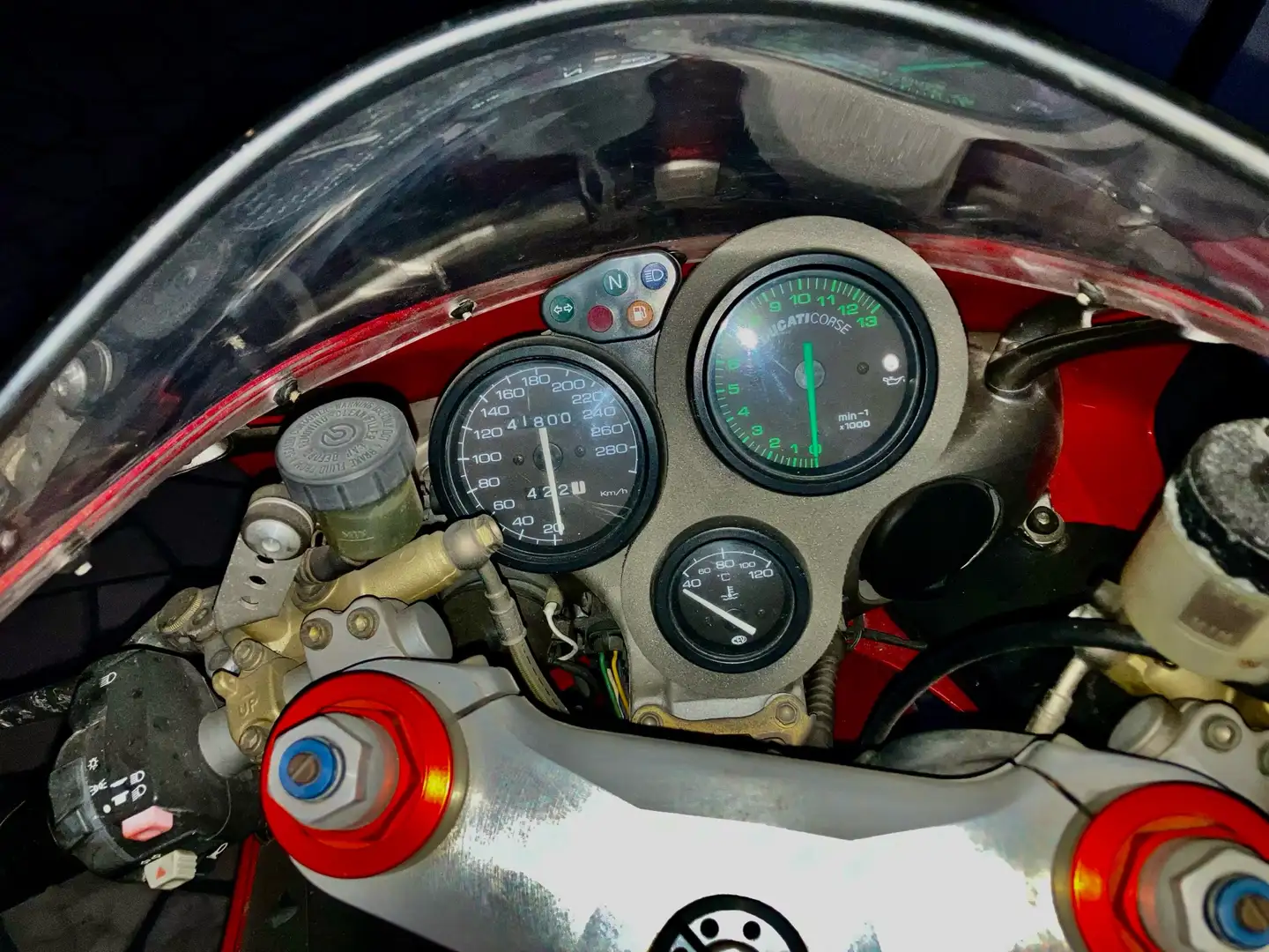 Ducati 996 S Червоний - 2