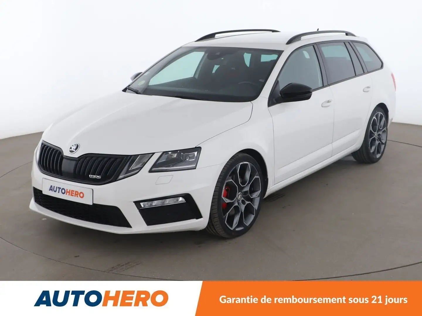 Skoda Octavia Combi 2.0 TDI RS 4X4 DSG7 Blanc - 1