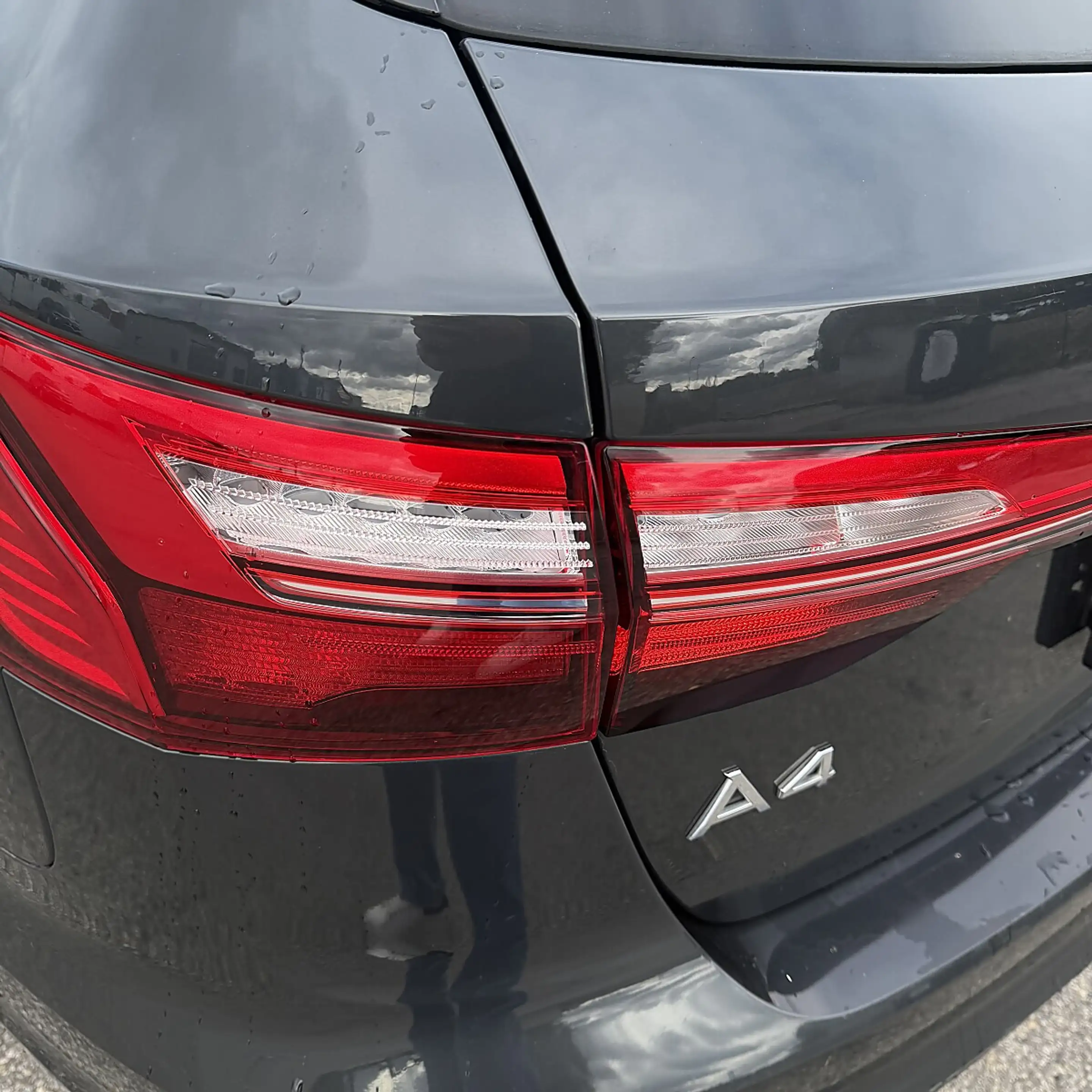 Audi A4 Avant 30 TDI S-tronic *LeichteLackschäden*Kamer... — photo 11