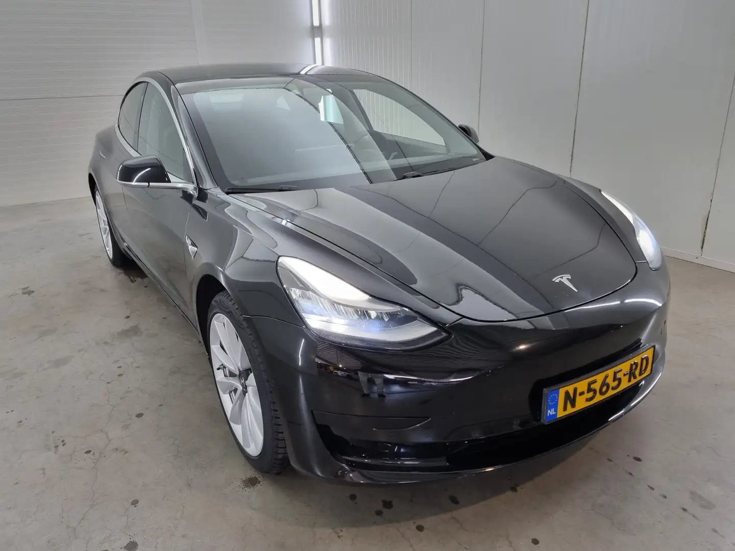 Tesla Model 3 Standard RWD Plus 60 kWh | Full self Drive | Clima Zwart - 2
