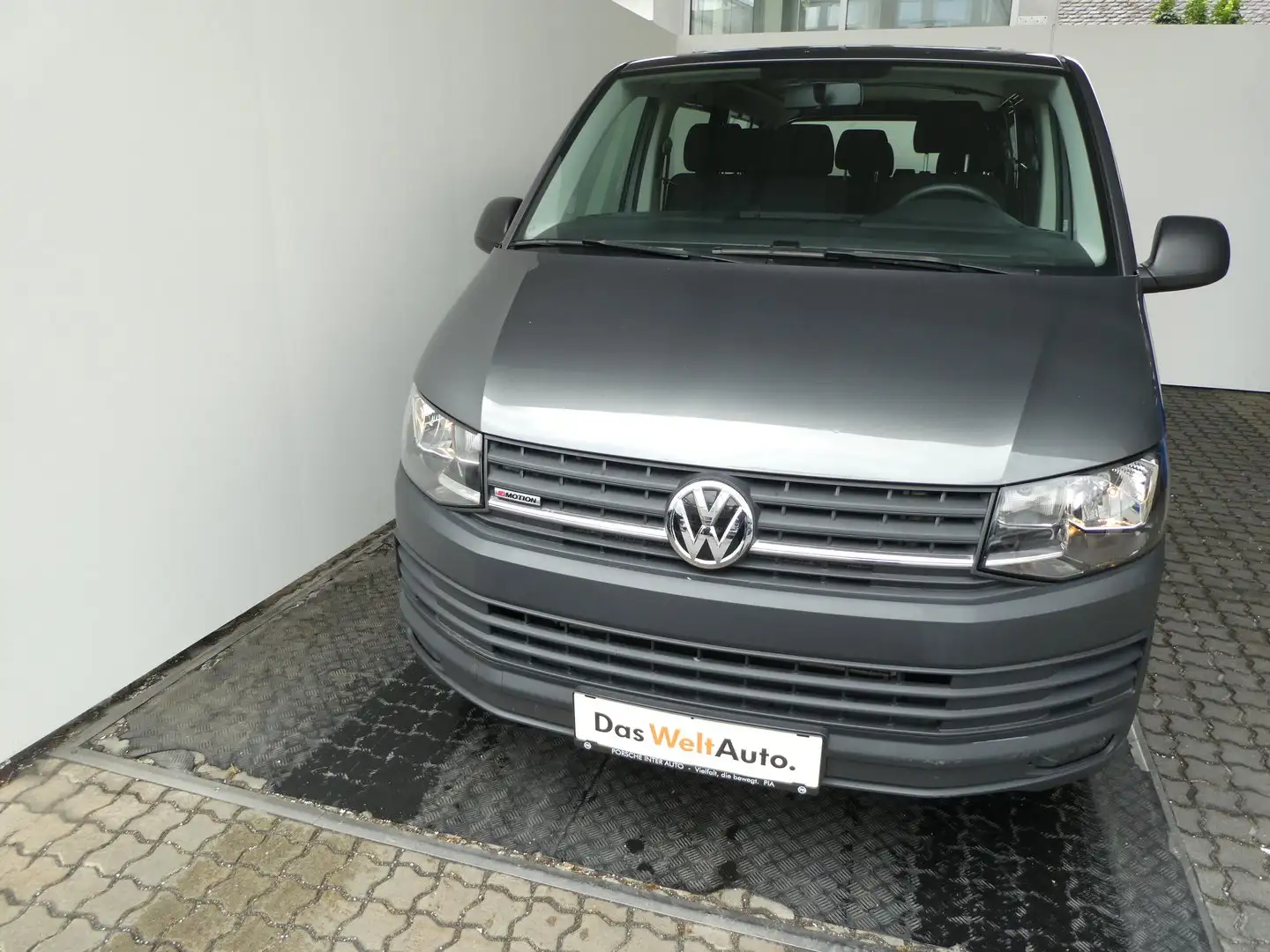 Volkswagen T6 Kombi VW T6 Kombi LR TDI 4MOTION Grijs - 2