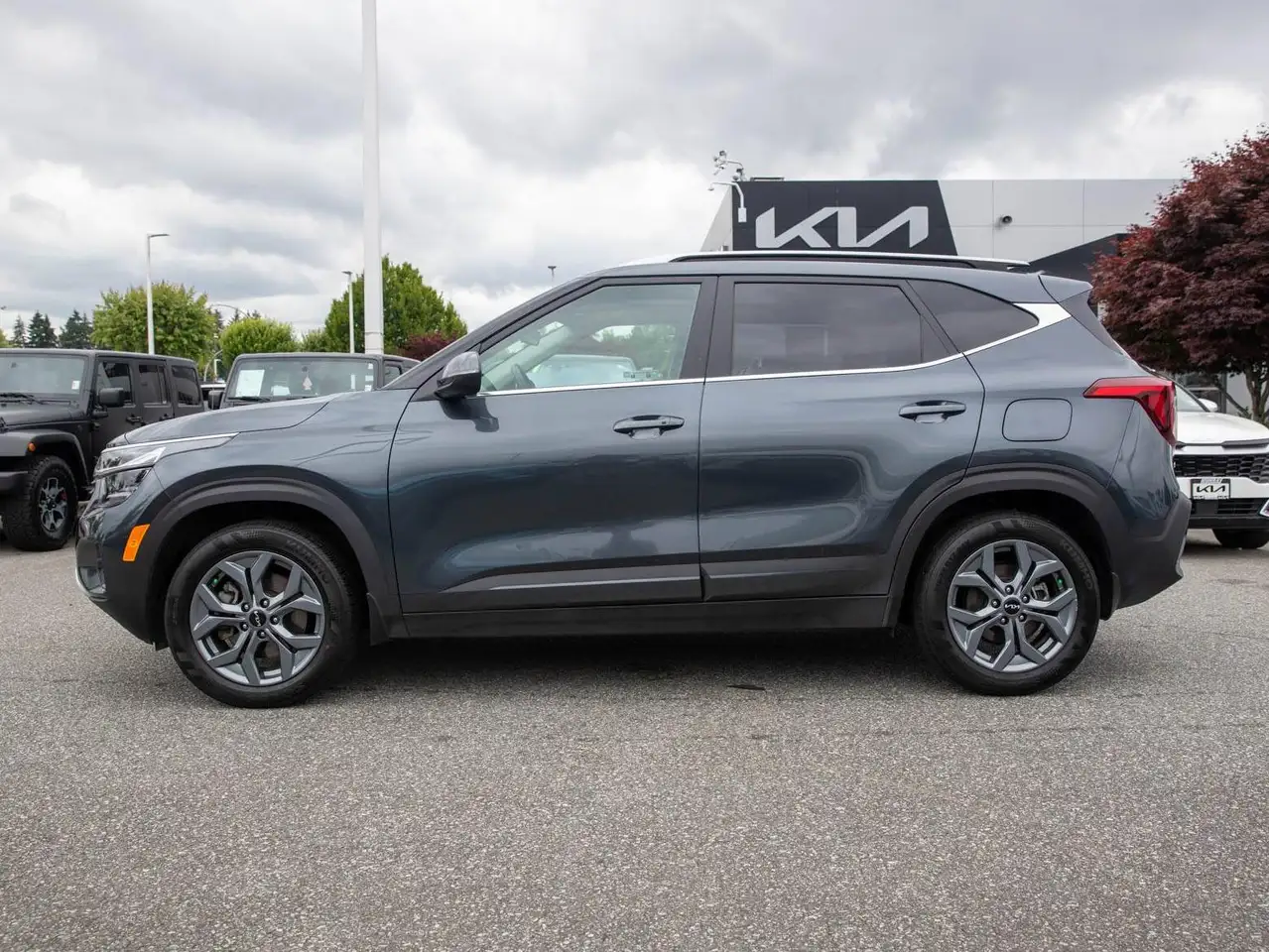 Kia Seltos photo Kia Seltos