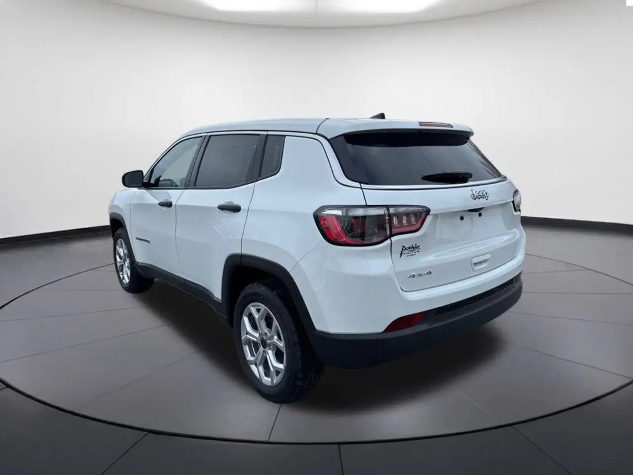 Jeep Compass снимка Jeep Compass
