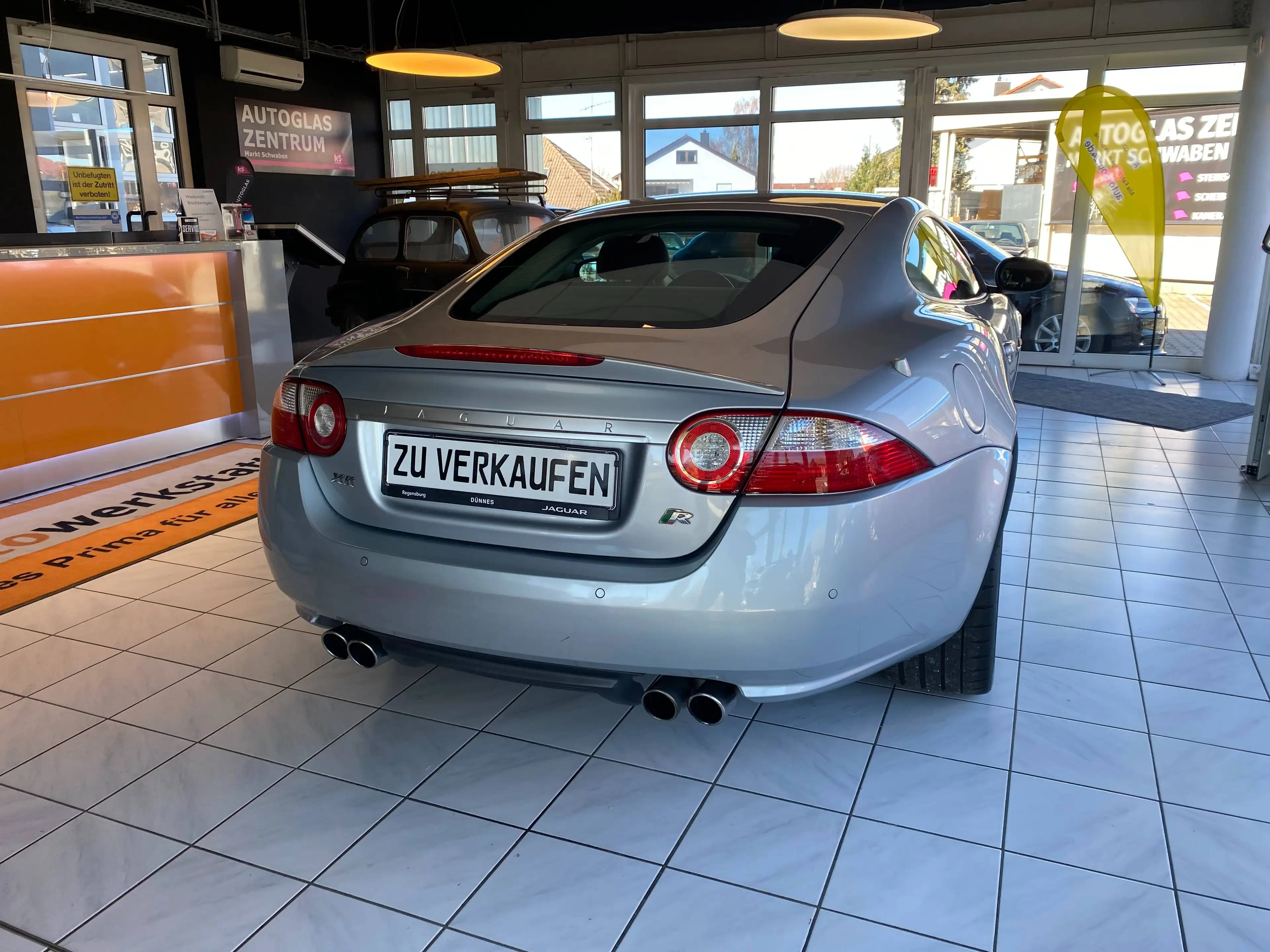 Jaguar XKR 4,2 XKR Coupe Top Zustand  Leder Unfallfrei — photo 4