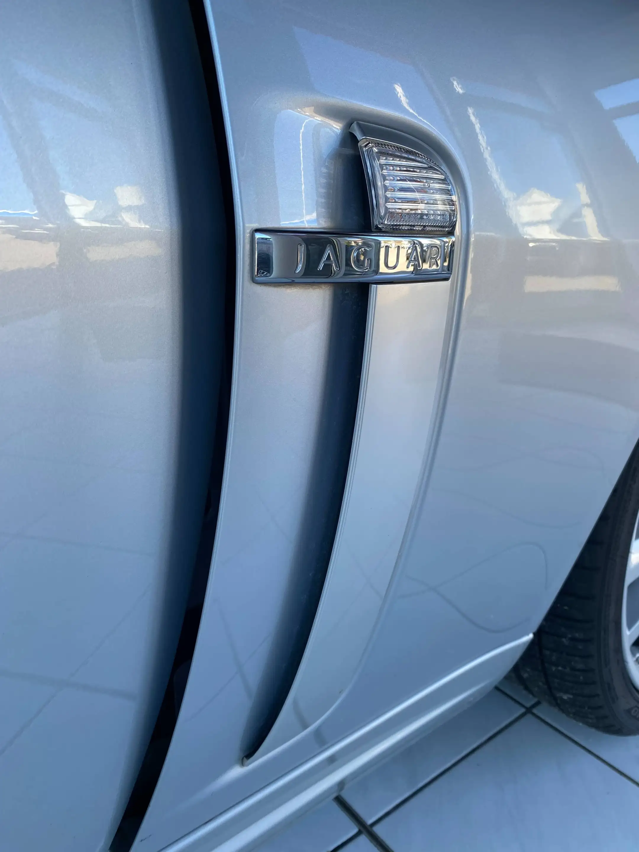 Jaguar XKR 4,2 XKR Coupe Top Zustand  Leder Unfallfrei — photo 12