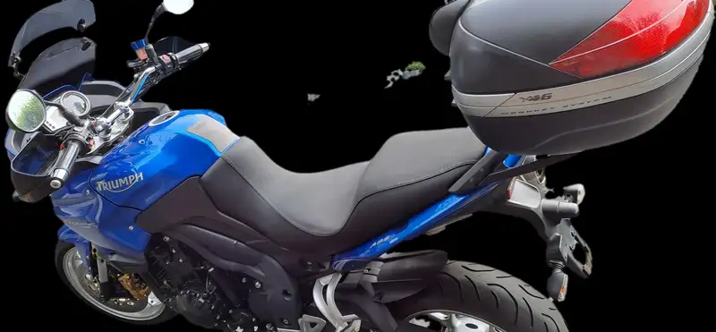 Triumph Tiger 1050 - foto 3