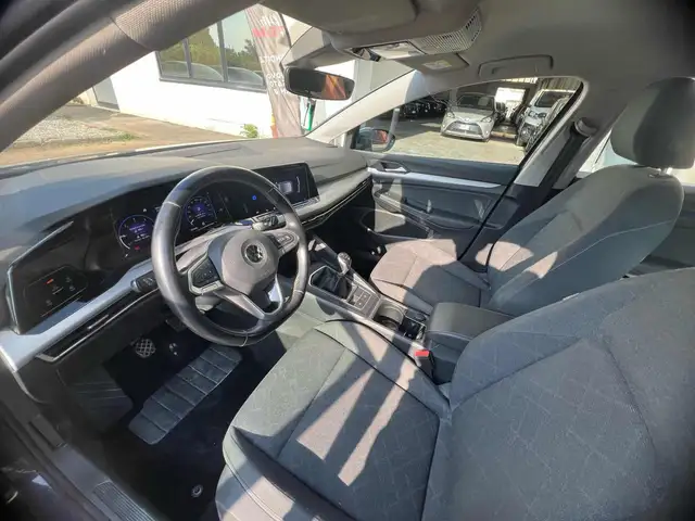 Volkswagen Golf view 10