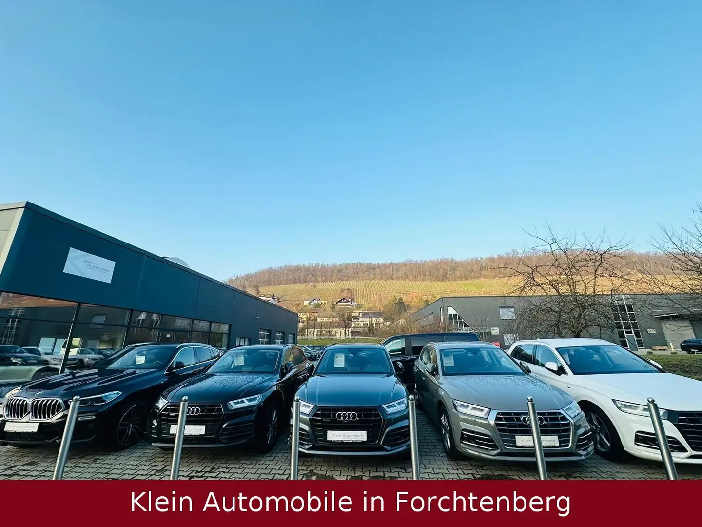 Mercedes-Benz E 200 Lim Aut. Elegance Glasdach SHZ LM Silber - 2