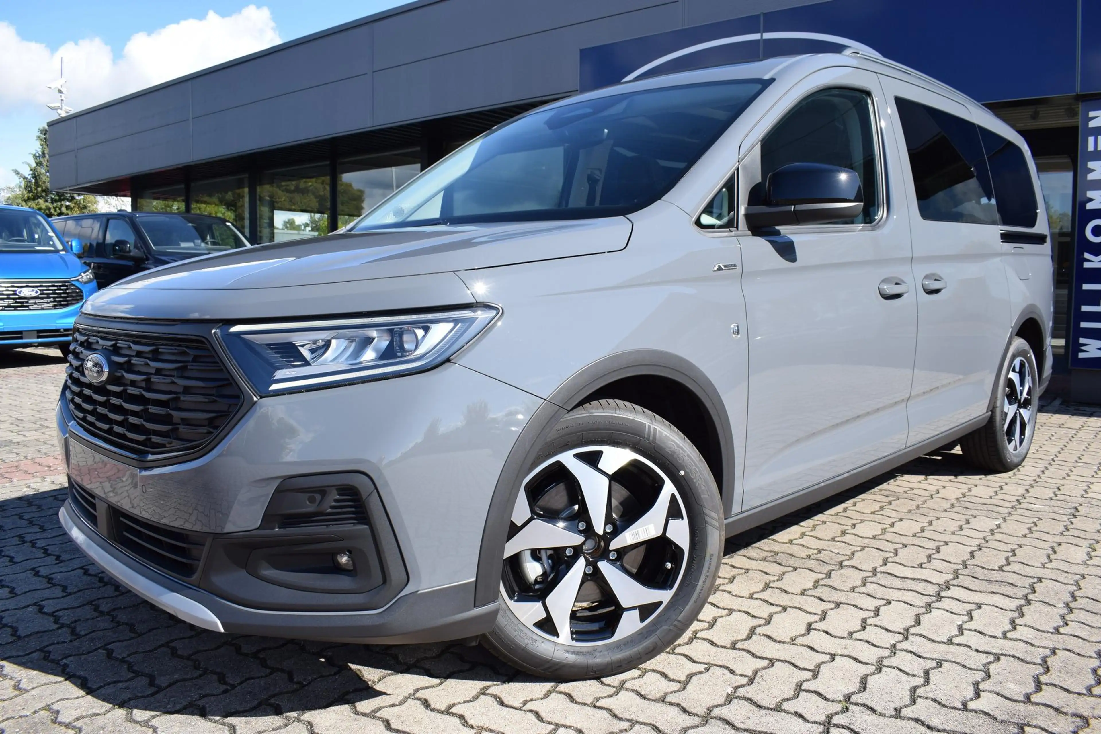 Ford Grand Tourneo Connect 2.0 EcoB Active L2 LED Kamera