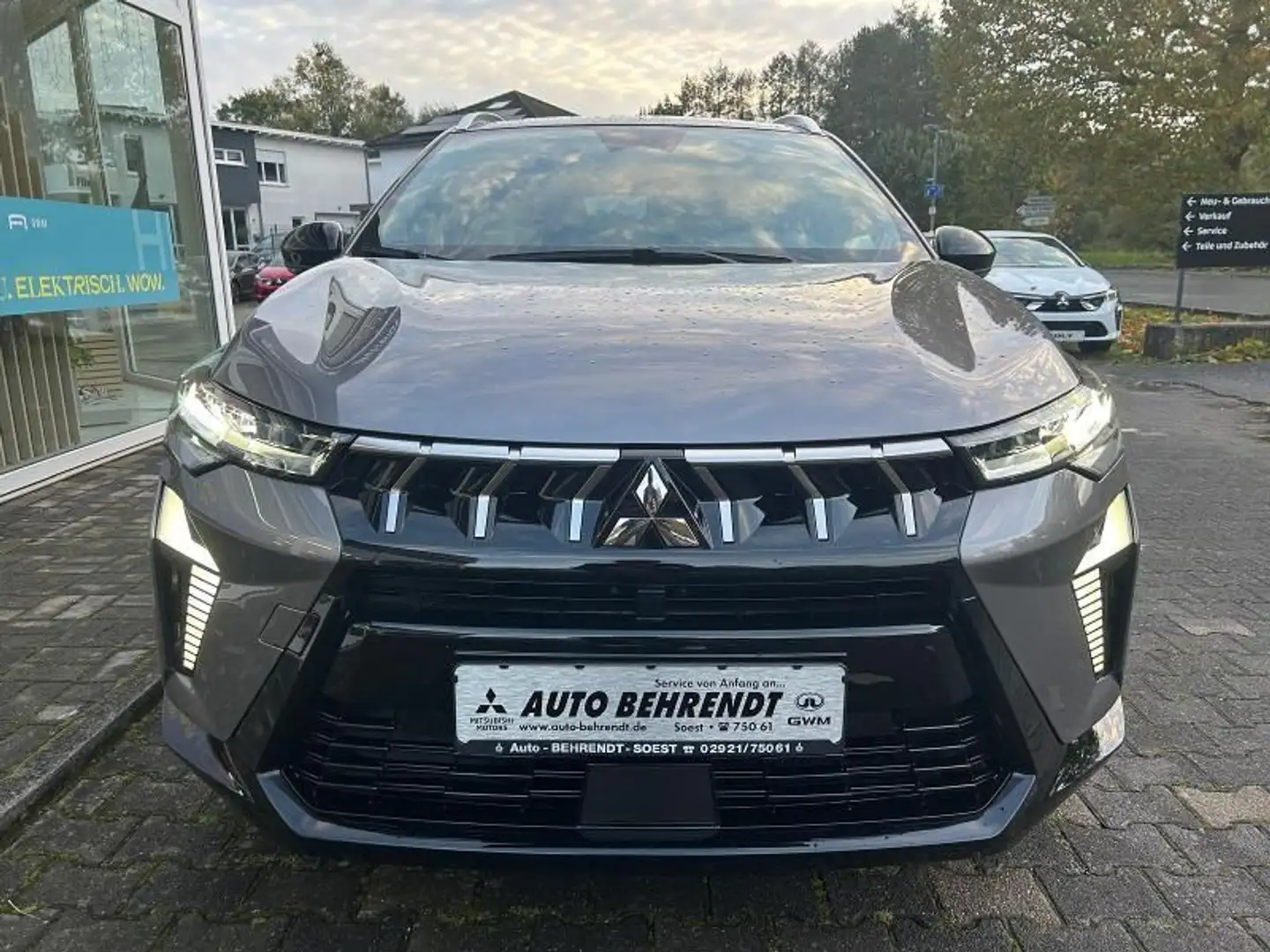 Mitsubishi ASX PLUS 1.3 T-Benziner 6-Gang *Tempo*Allwetter* Grau - 2