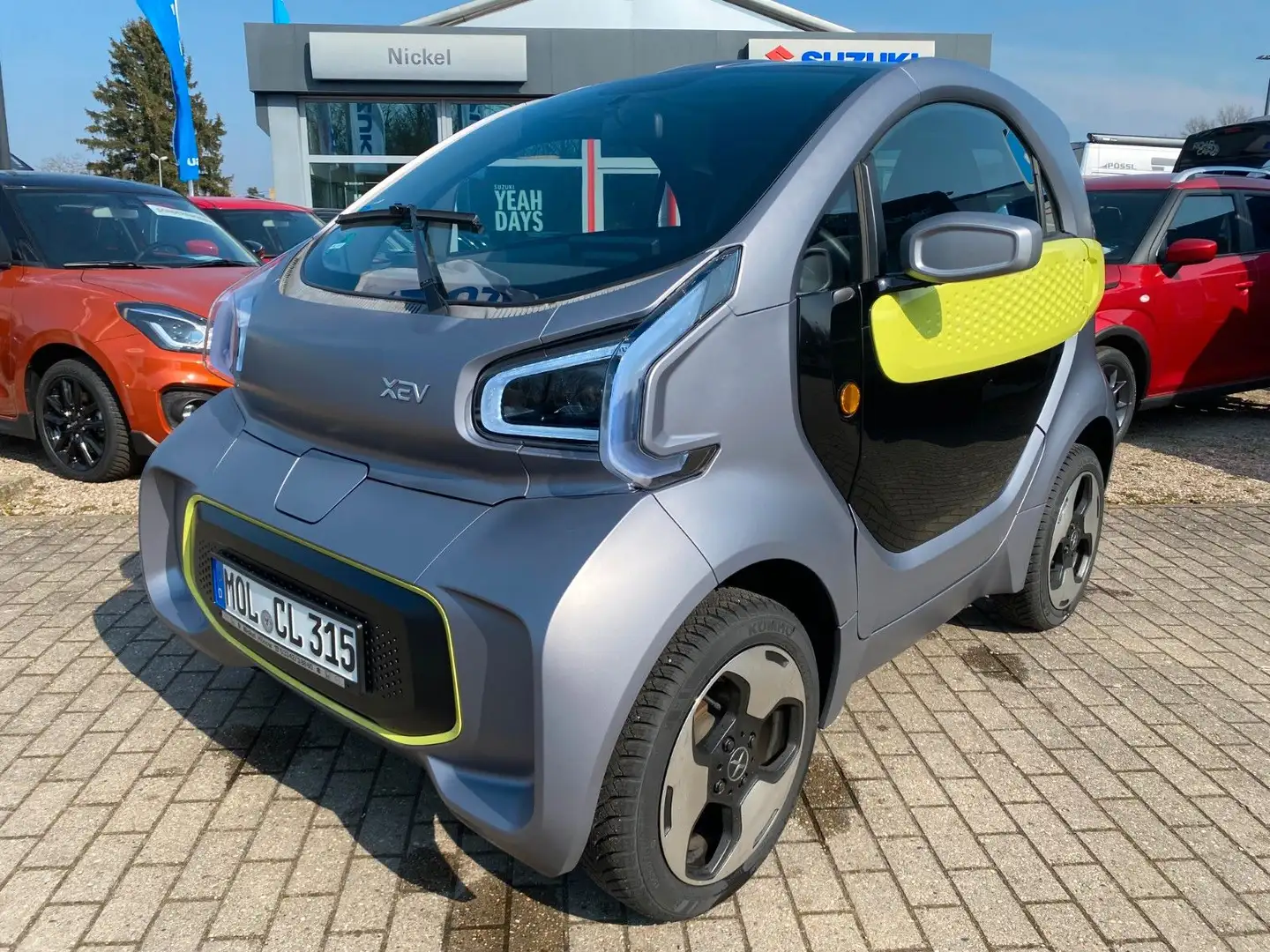 XEV Yoyo /LED/Panoramadach/Klima/Apple-Carplay... Grey - 1