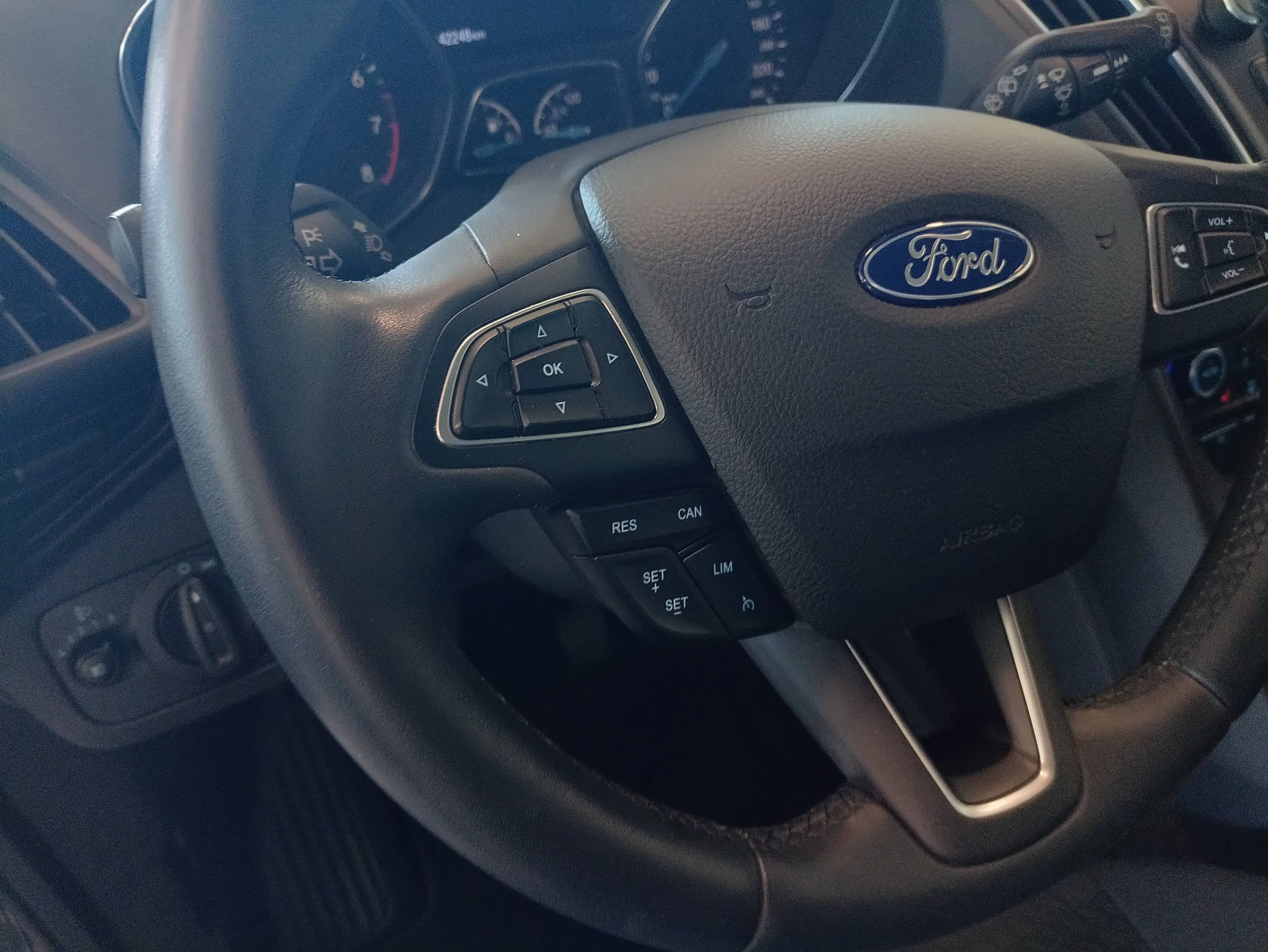 Ford C-Max C-Max 1.0 EcoBoost Start-Stopp-System Cool & Connect — photo 5