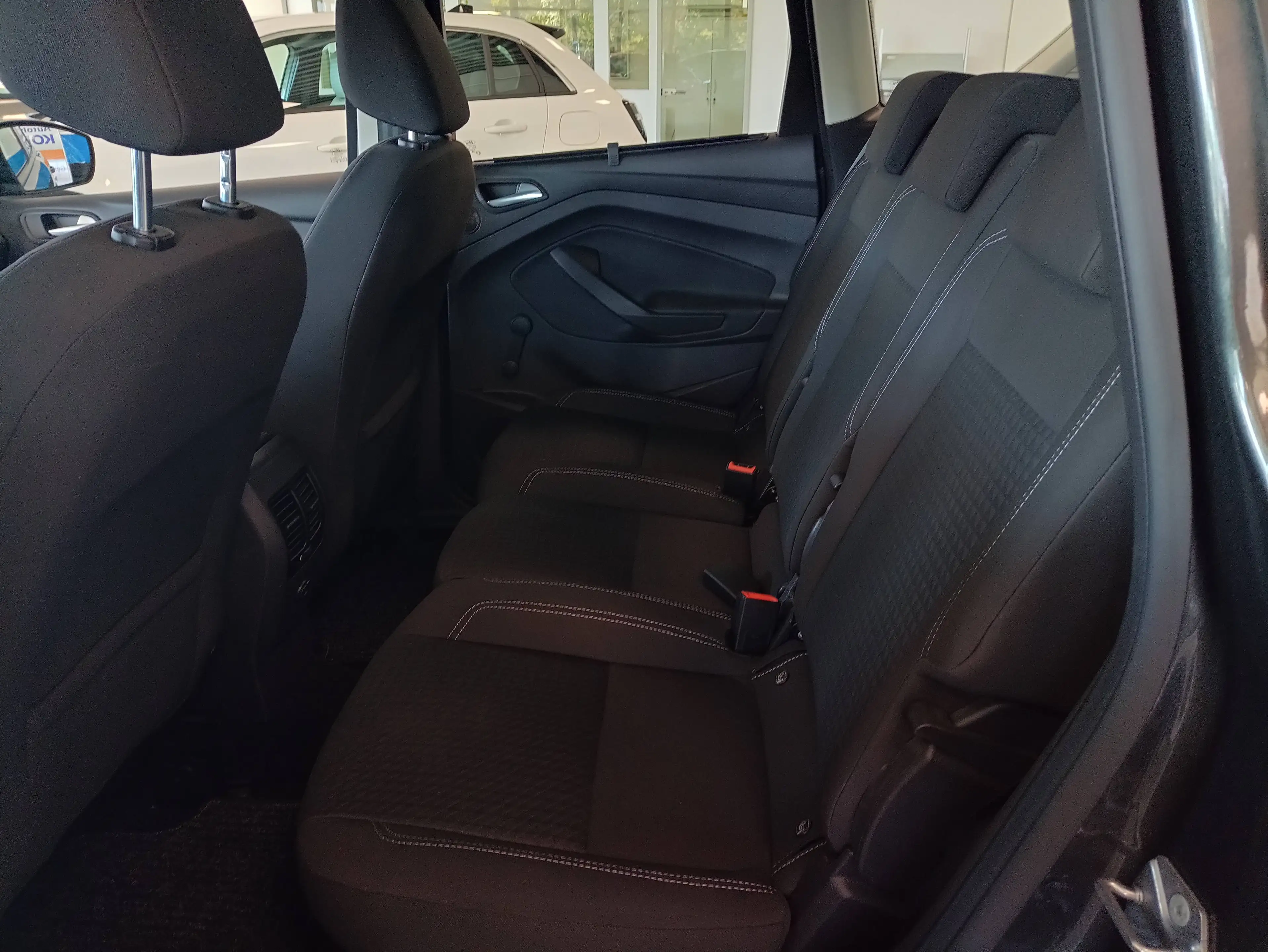 Ford C-Max C-Max 1.0 EcoBoost Start-Stopp-System Cool & Connect — photo 10