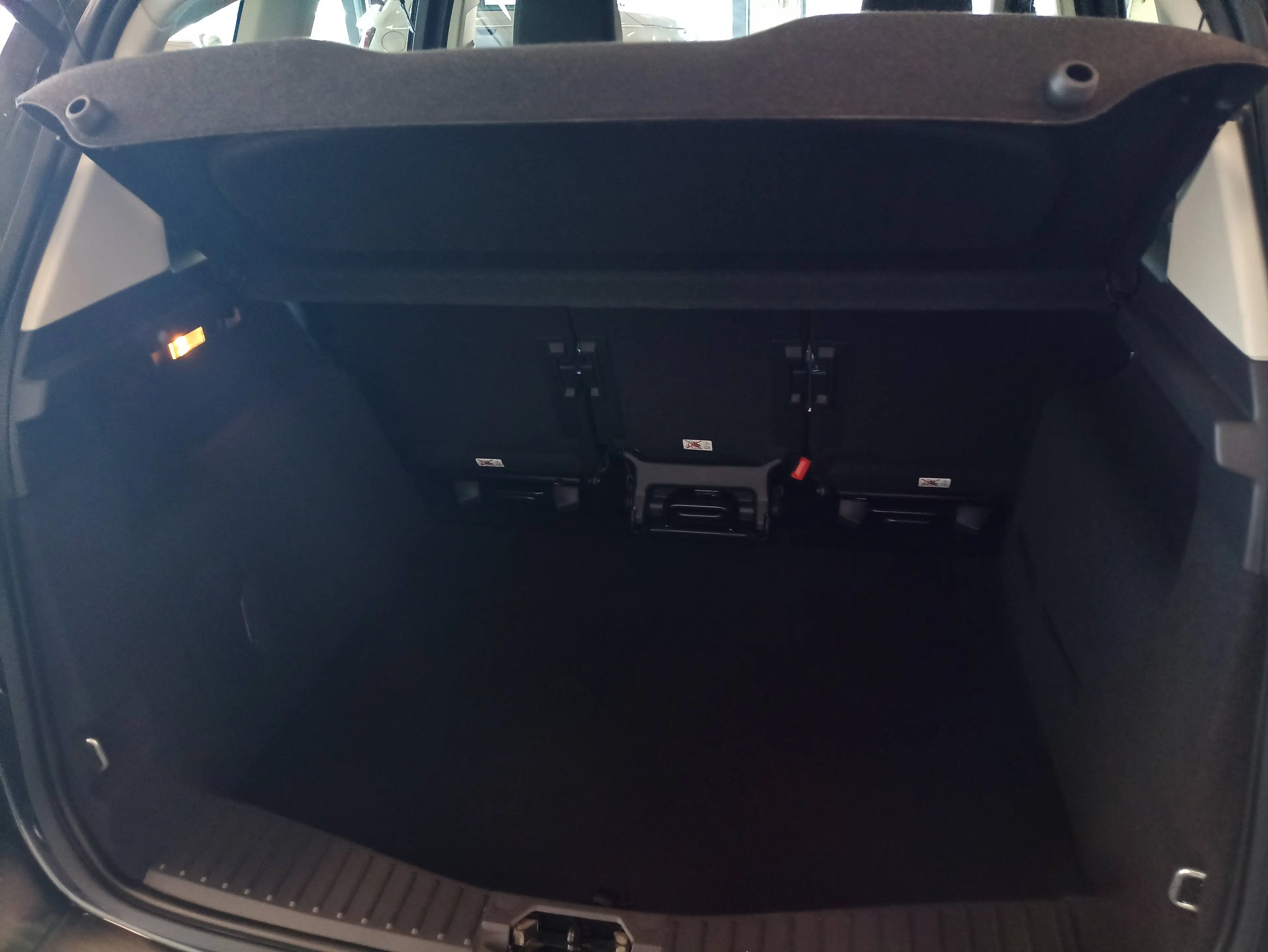 Ford C-Max C-Max 1.0 EcoBoost Start-Stopp-System Cool & Connect — photo 11