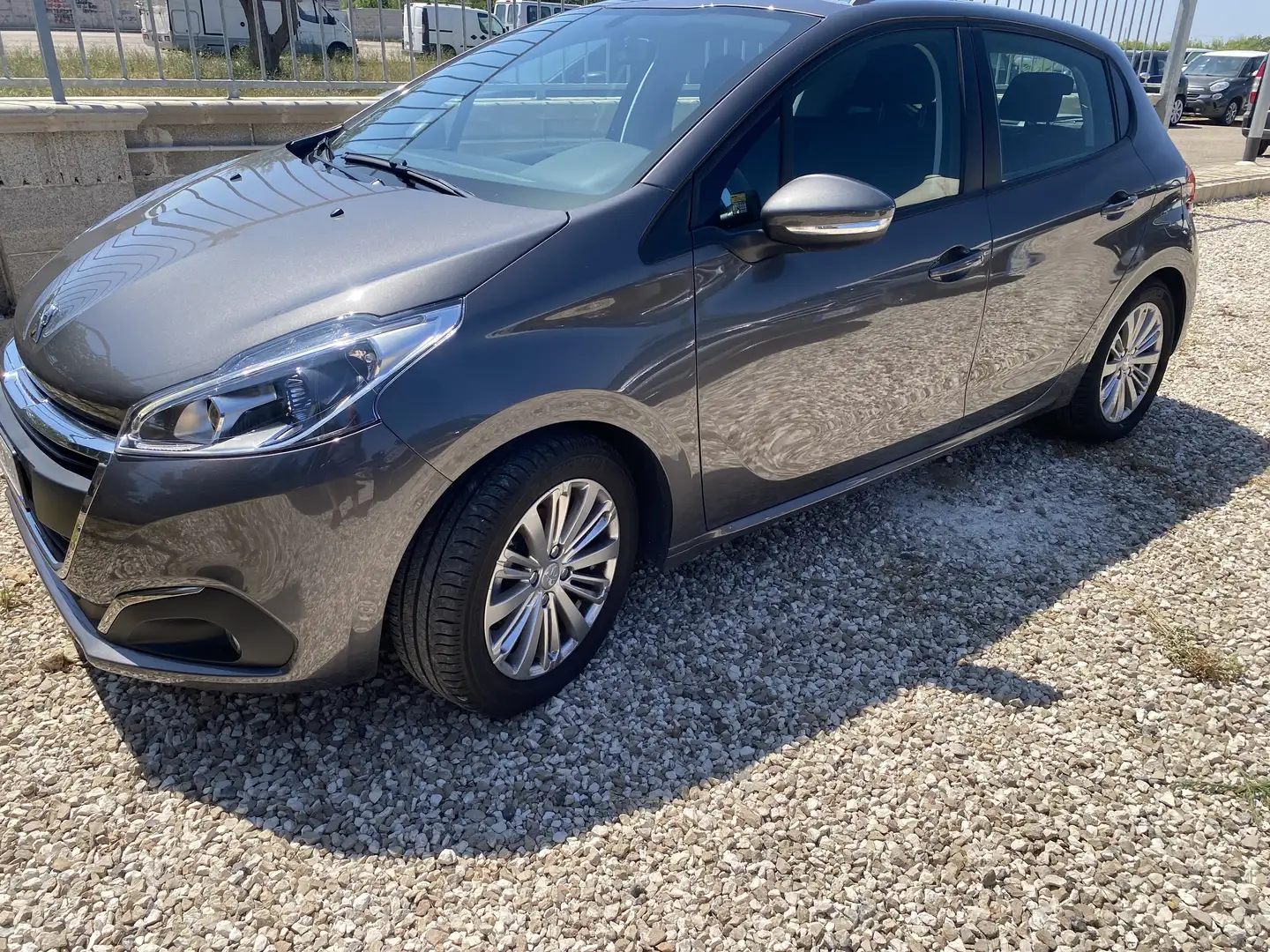 Peugeot 208 5p 1.2 vti 12v Allure Grigio - 1