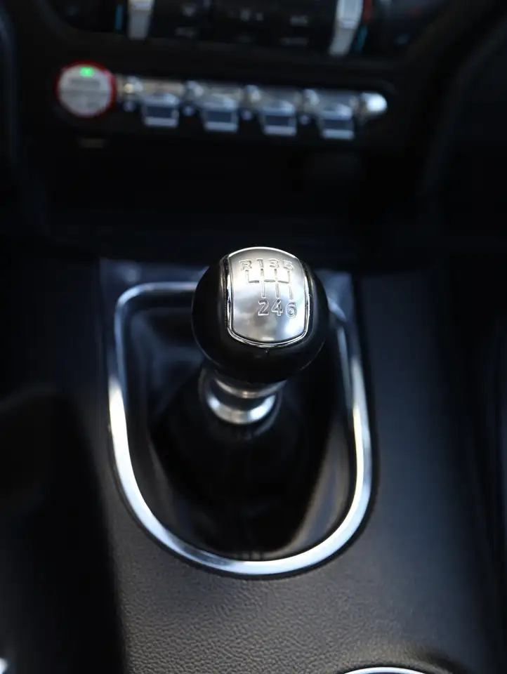 Ford Mustang снимка Ford Mustang