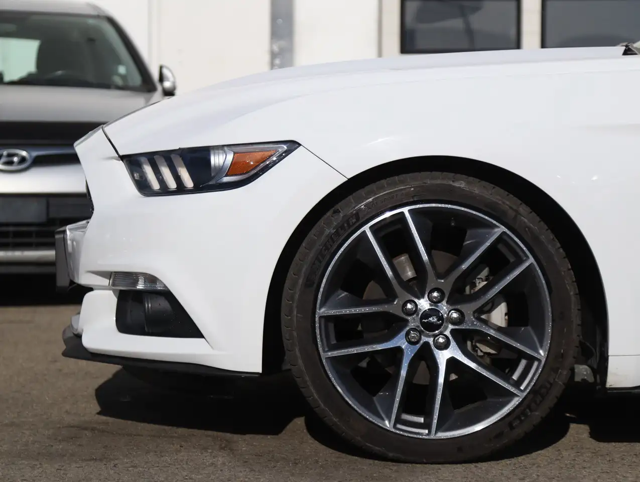 Ford Mustang снимка Ford Mustang