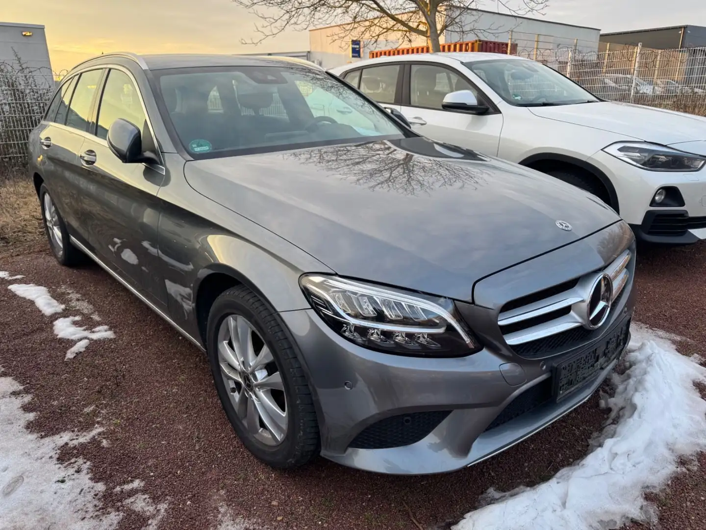 Mercedes-Benz C 220 d T 4Matic LED Tacho Digital Grau - 2