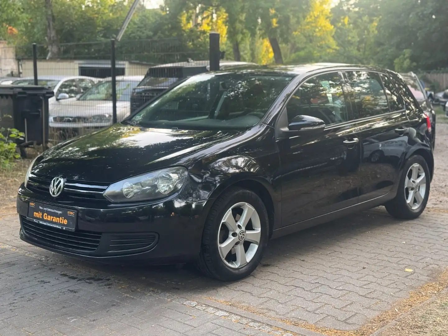 Volkswagen Golf 1.4 Navi CarPlay KlimaAuto Tüv/Service NEU Schwarz - 2