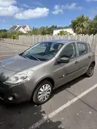 Renault Clio III 1.2 16V 75