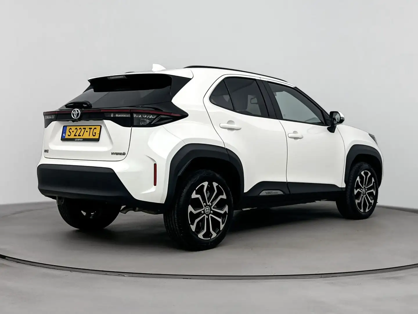 Toyota Yaris Cross 1.5 Hybrid Dynamic | 17' Lichtmetalen velgen | App Wit - 2