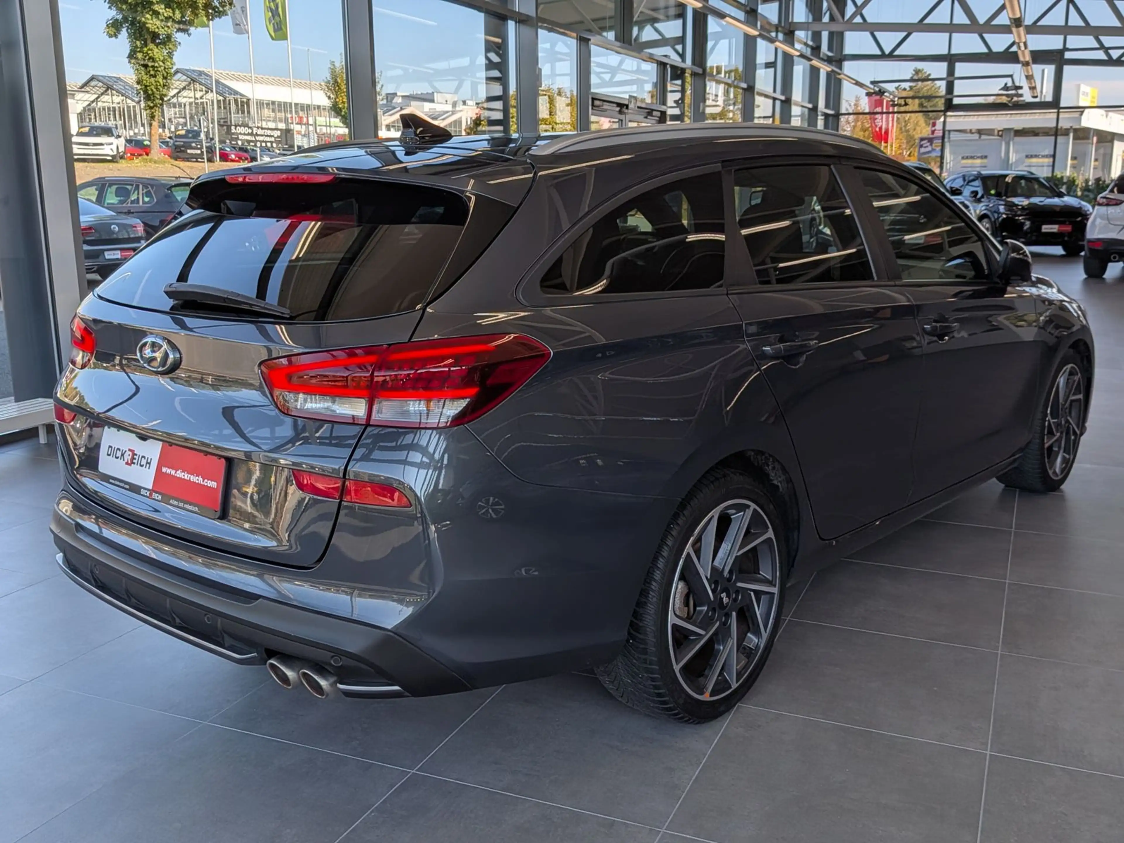 Hyundai i30 1.5 N-Line LED Kamera Pano Keyless SHz 18" — photo 8