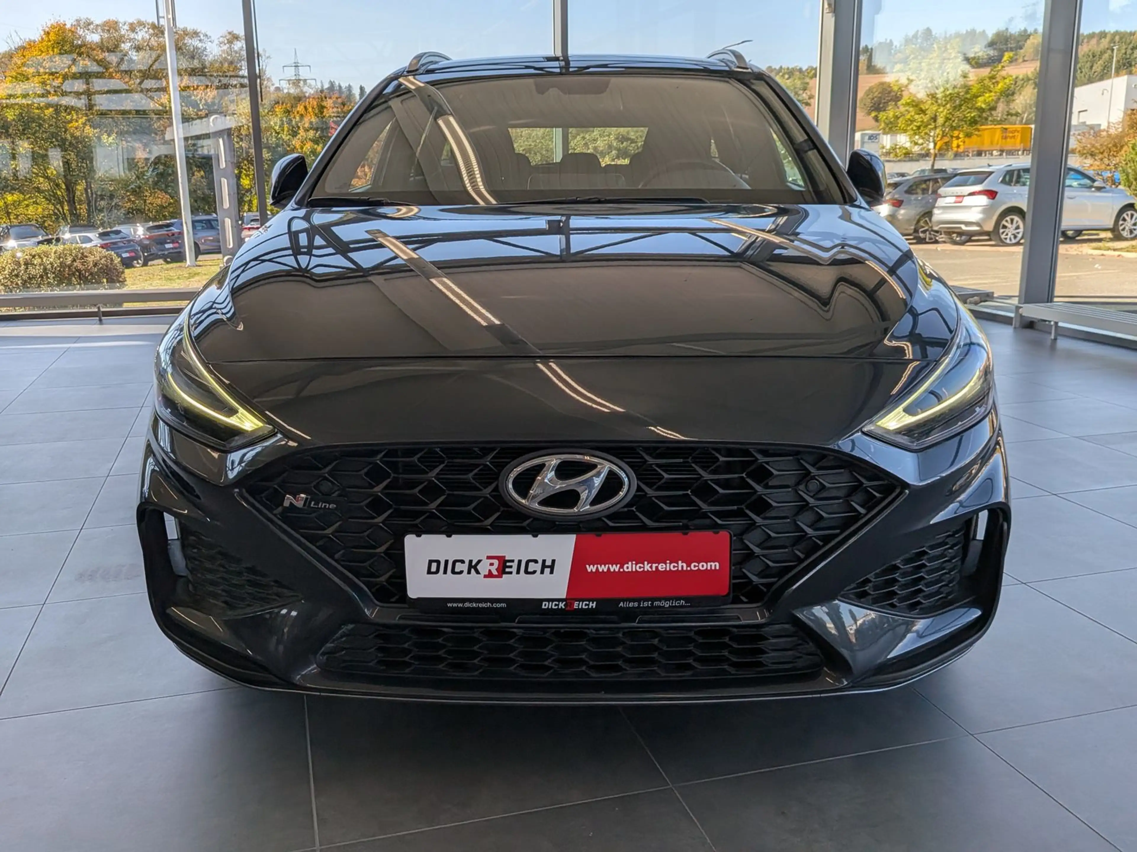 Hyundai i30 1.5 N-Line LED Kamera Pano Keyless SHz 18" — photo 3