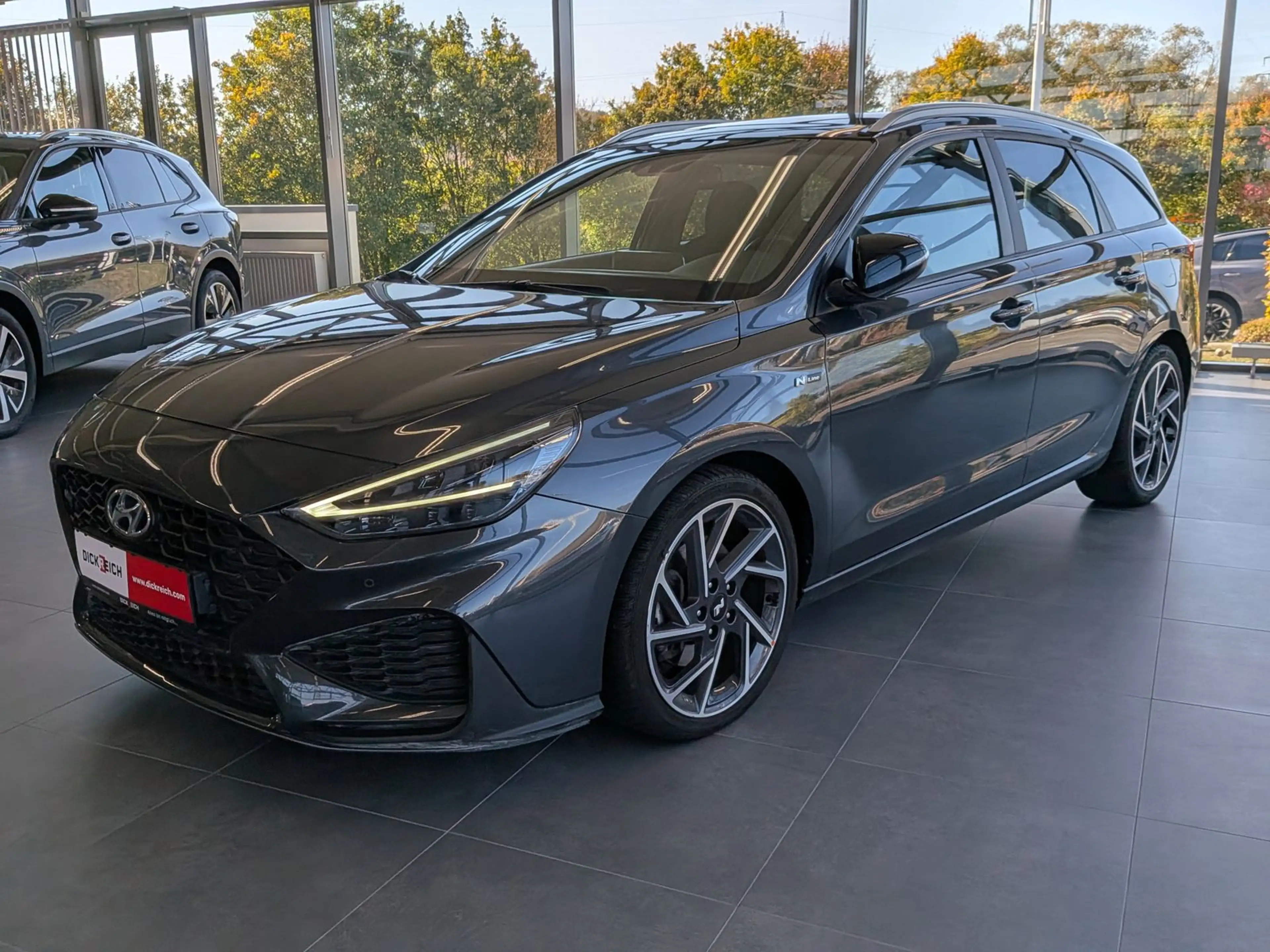 Hyundai i30 1.5 N-Line LED Kamera Pano Keyless SHz 18" — photo 4