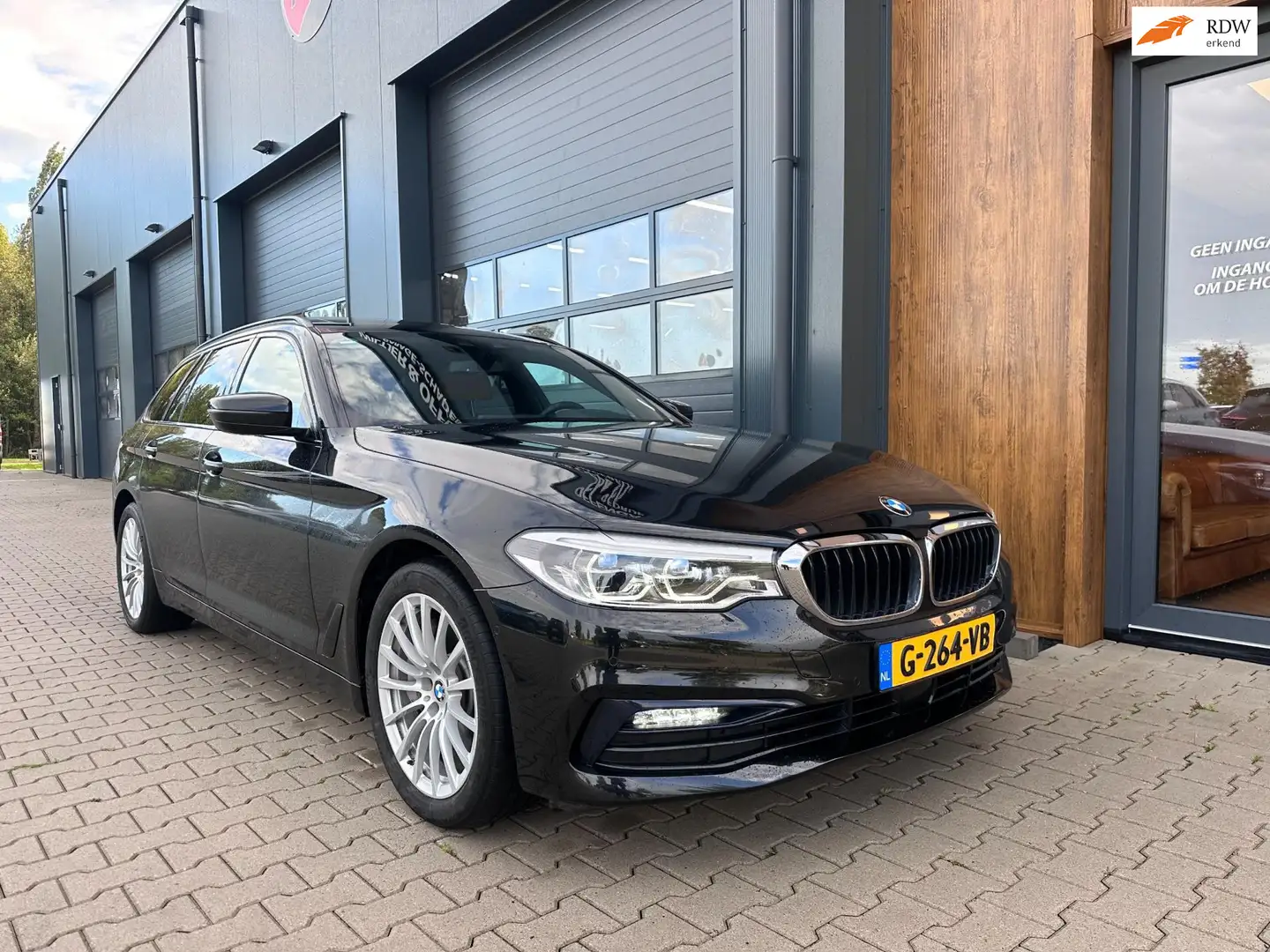 BMW 540 5-serie Touring 540i xDrive High Executive Noir - 1
