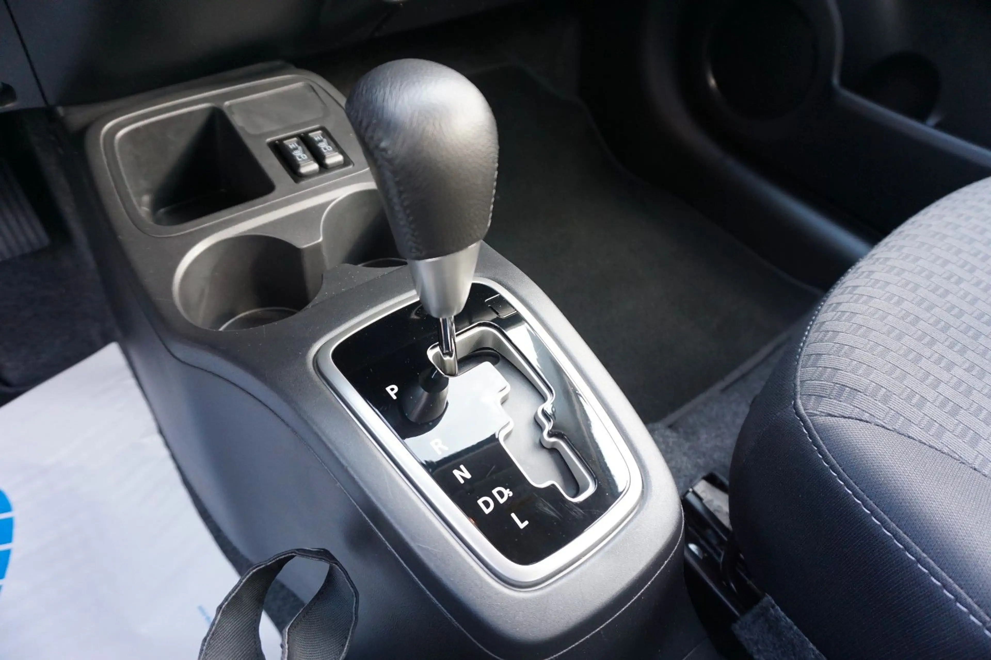 Mitsubishi Space Star Edition+ Autom. *Navi*Sitzheizung*1.H — photo 2