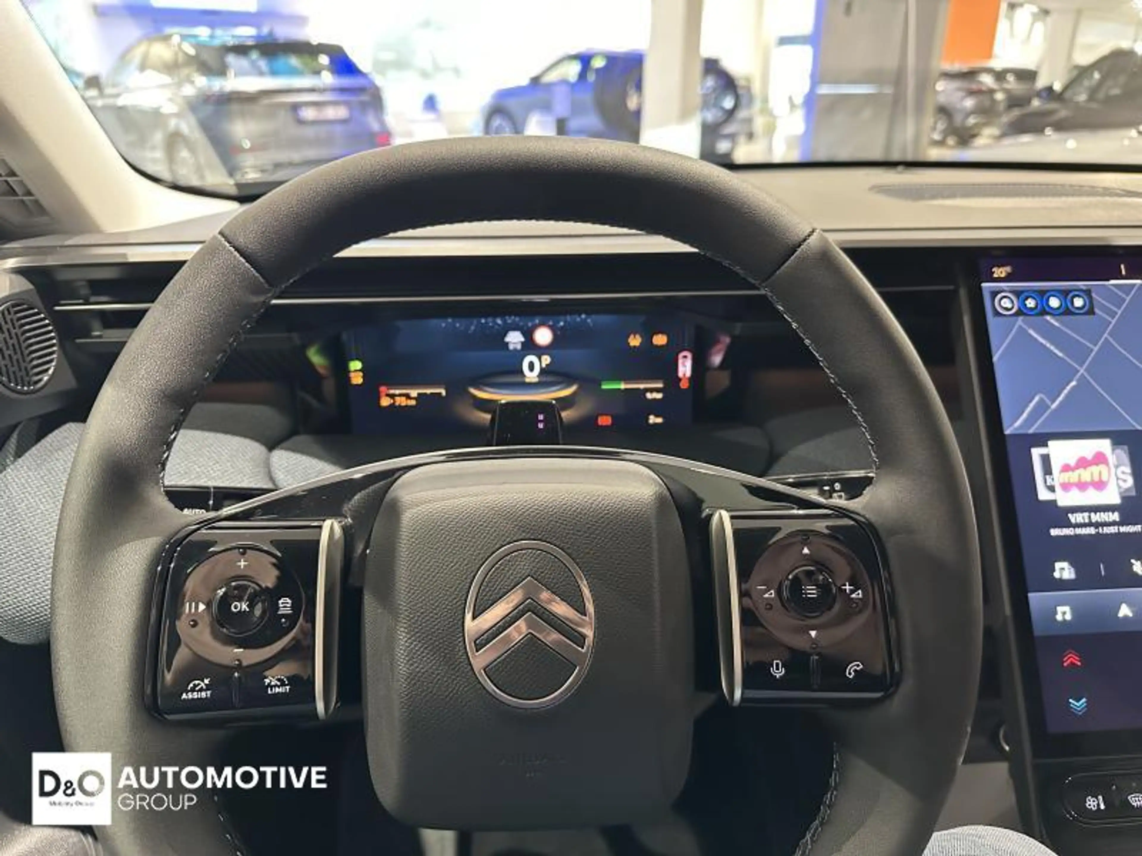 Citroen C5 Aircross plus hybrid automatic — photo 14