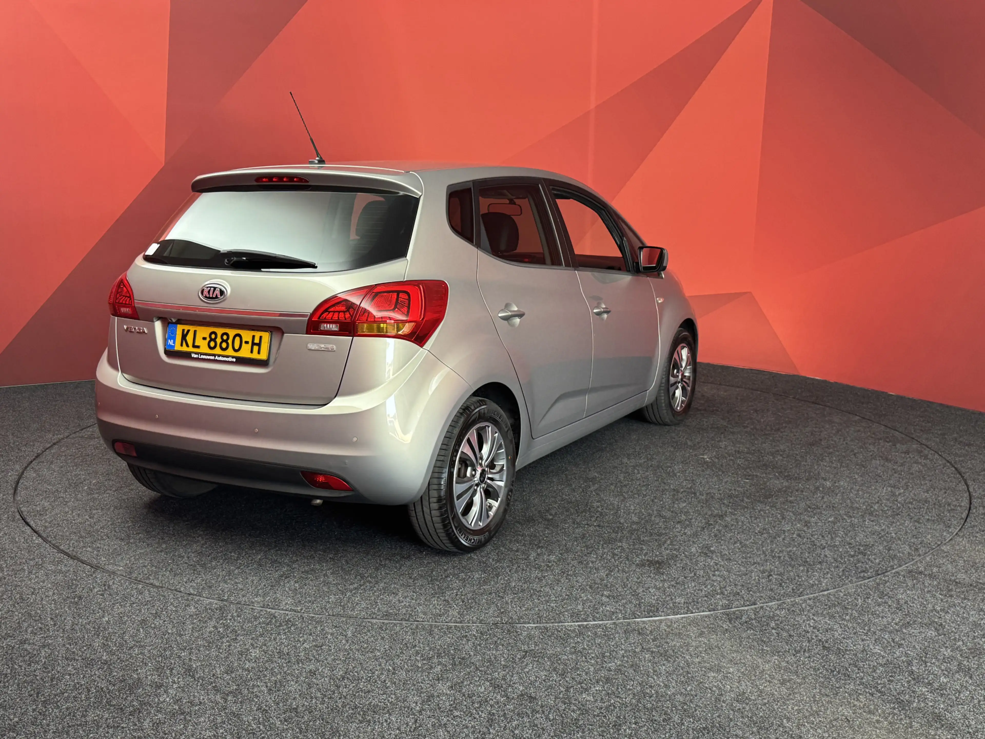 Kia Venga 1.4 CVVT DynamicPLusLine | nieuw binnen | Airco | — photo 8