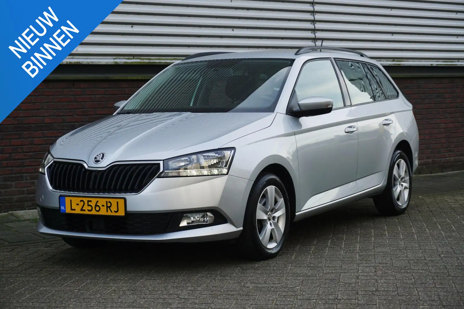 Skoda Fabia Combi 1.0 TSI 95PK Ambition/Navigatie/Cruise/CarPl Gris - 1
