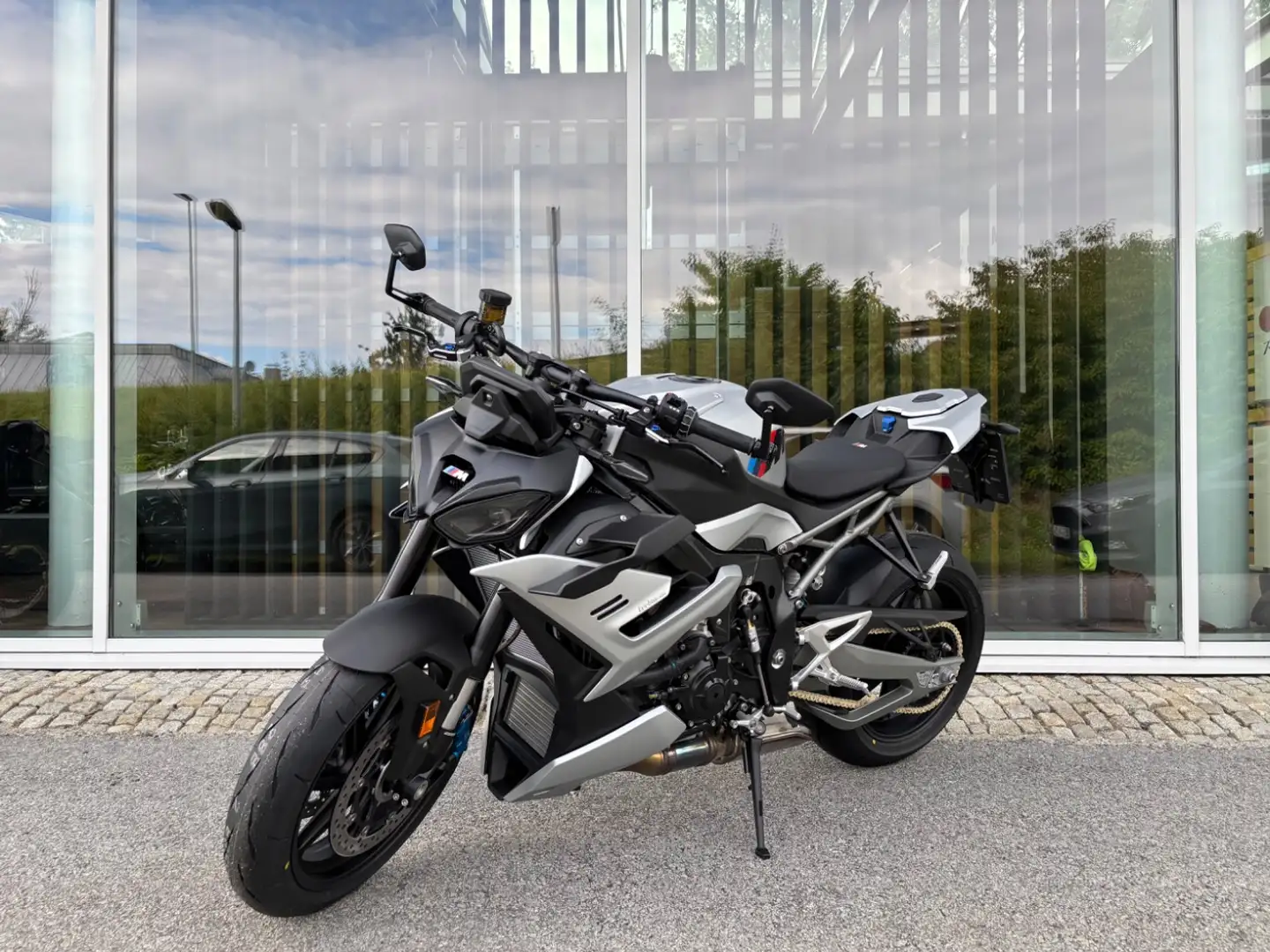 BMW M 1000 R Blanco - 2