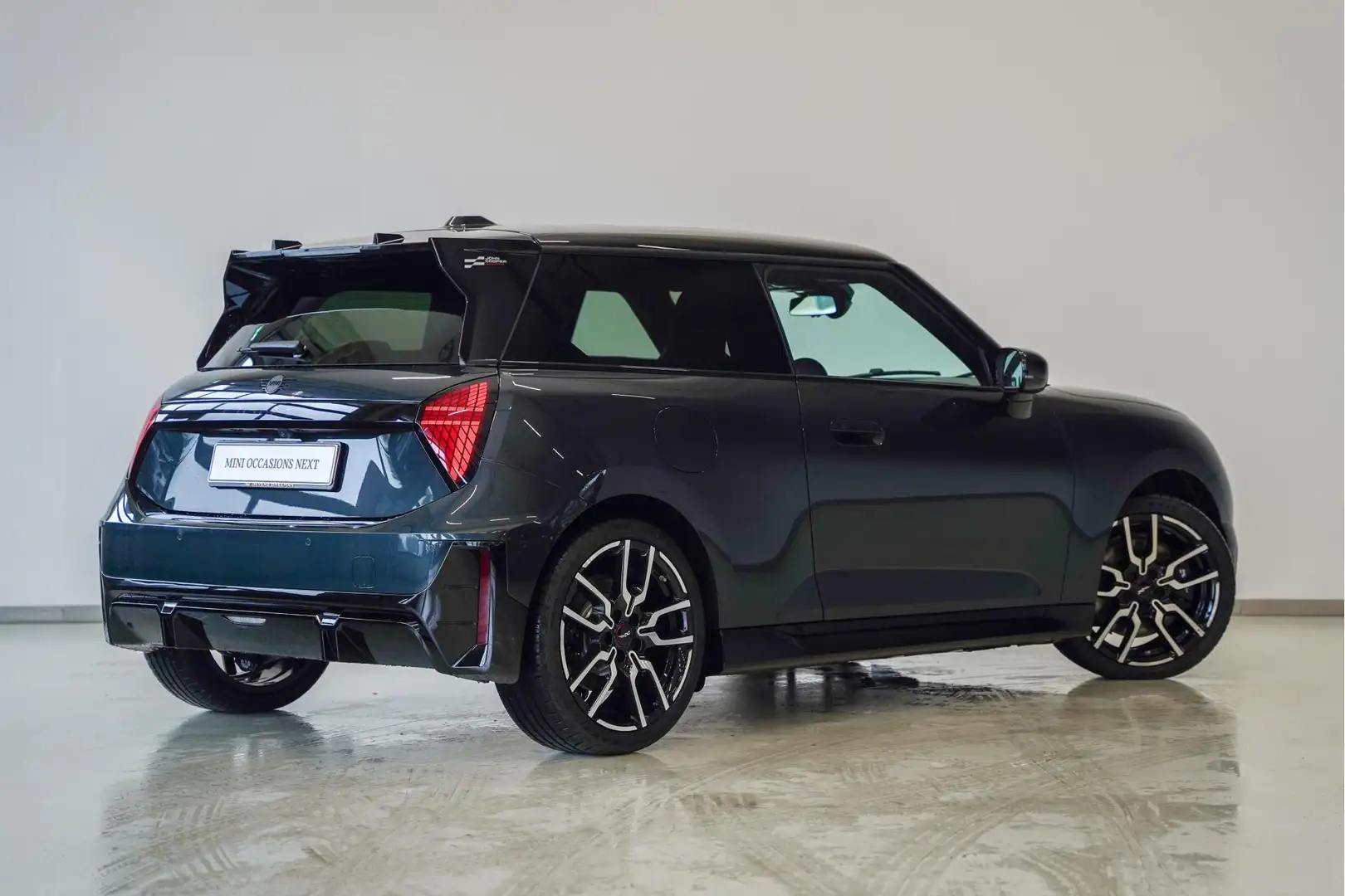 MINI Cooper E 3-deurs John Cooper Works Pakket M | Selections Grijs - 2