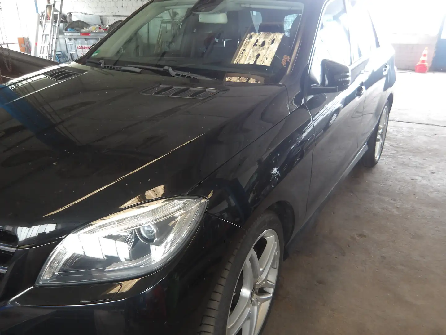 Mercedes-Benz ML 350 ML 350 CDI AHK Luft 3500KG Zwart - 1